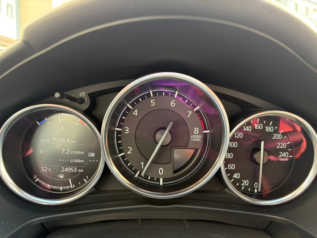 MAZDA 2.0 Revolution RF-image-7