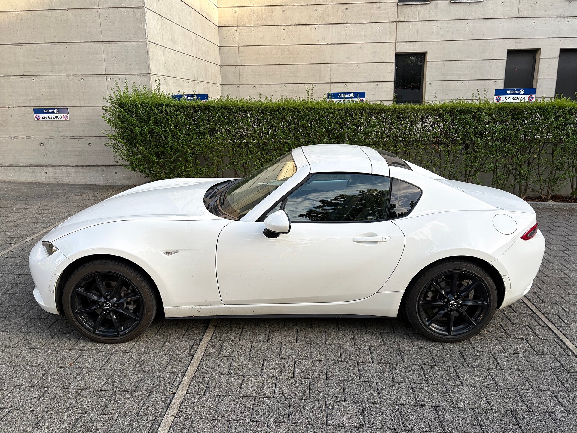 MAZDA 2.0 Revolution RF-image-4