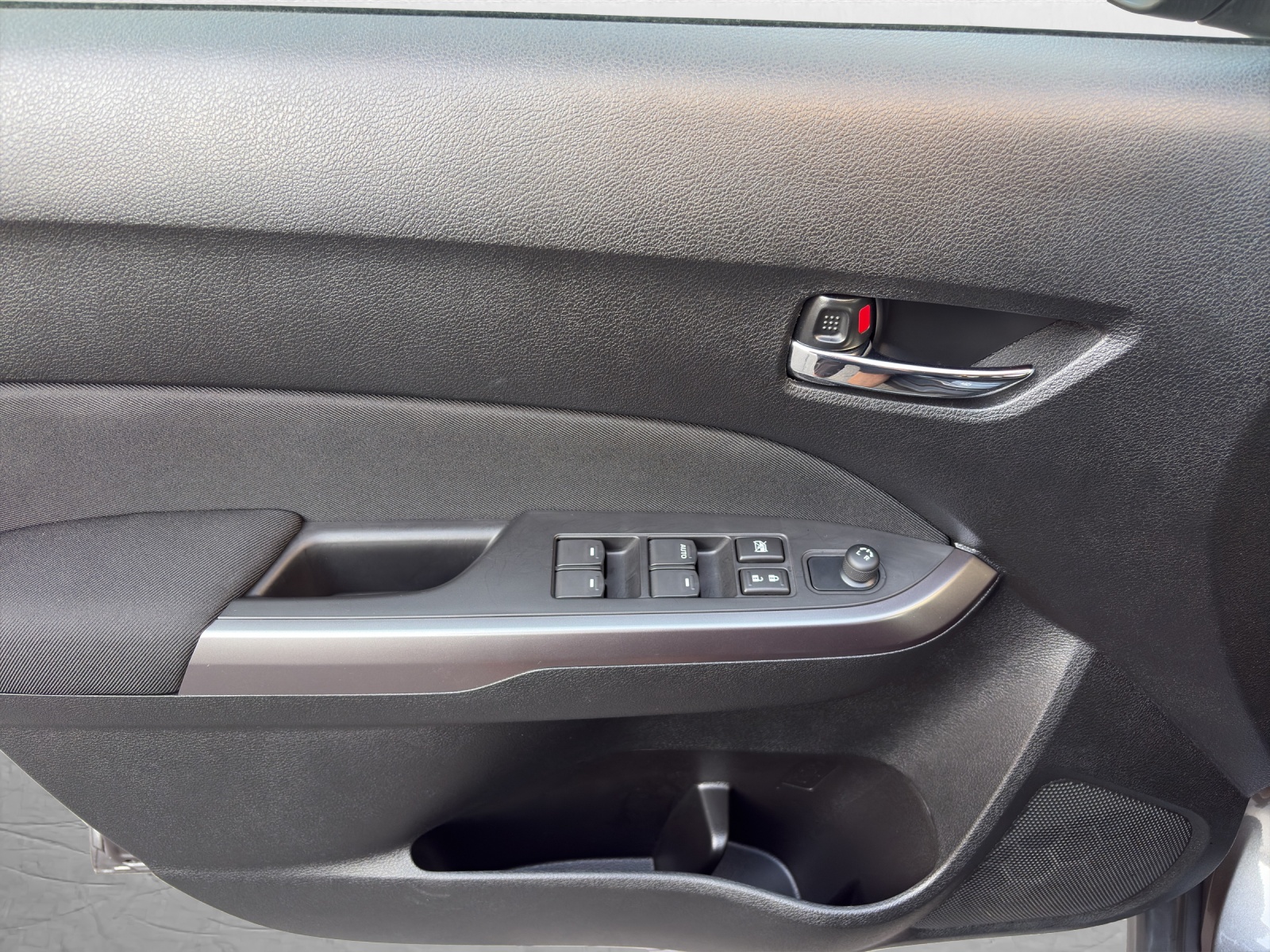 SUZUKI Vitara 1.5 Piz Sulai Hybrid 4x4-image-16
