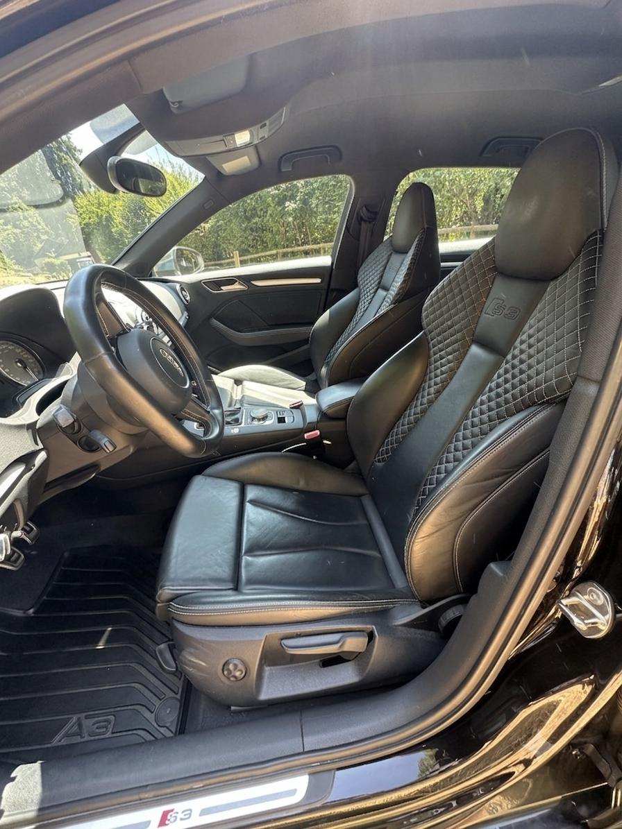AUDI 2.0 T FSI quattro-image-1