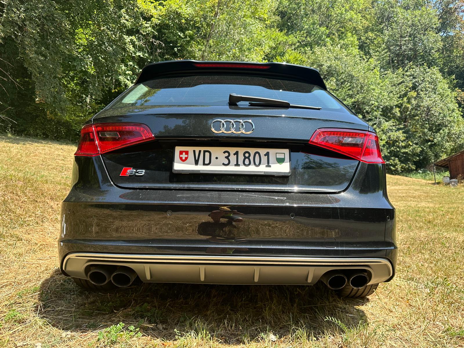 AUDI 2.0 T FSI quattro-image-3