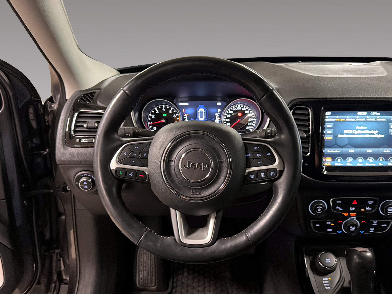 JEEP Compass 1.4 MultiAir Limited AWD-image-13