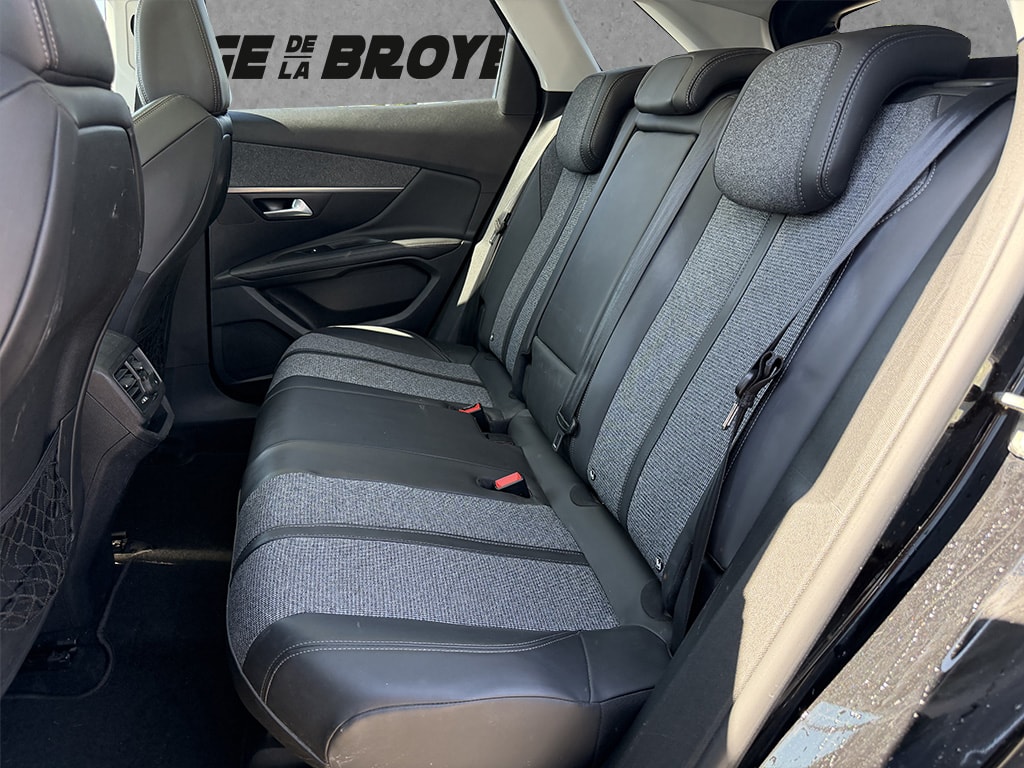 PEUGEOT 3008 1.2 PureTech Allure Moteur neuf-image-10