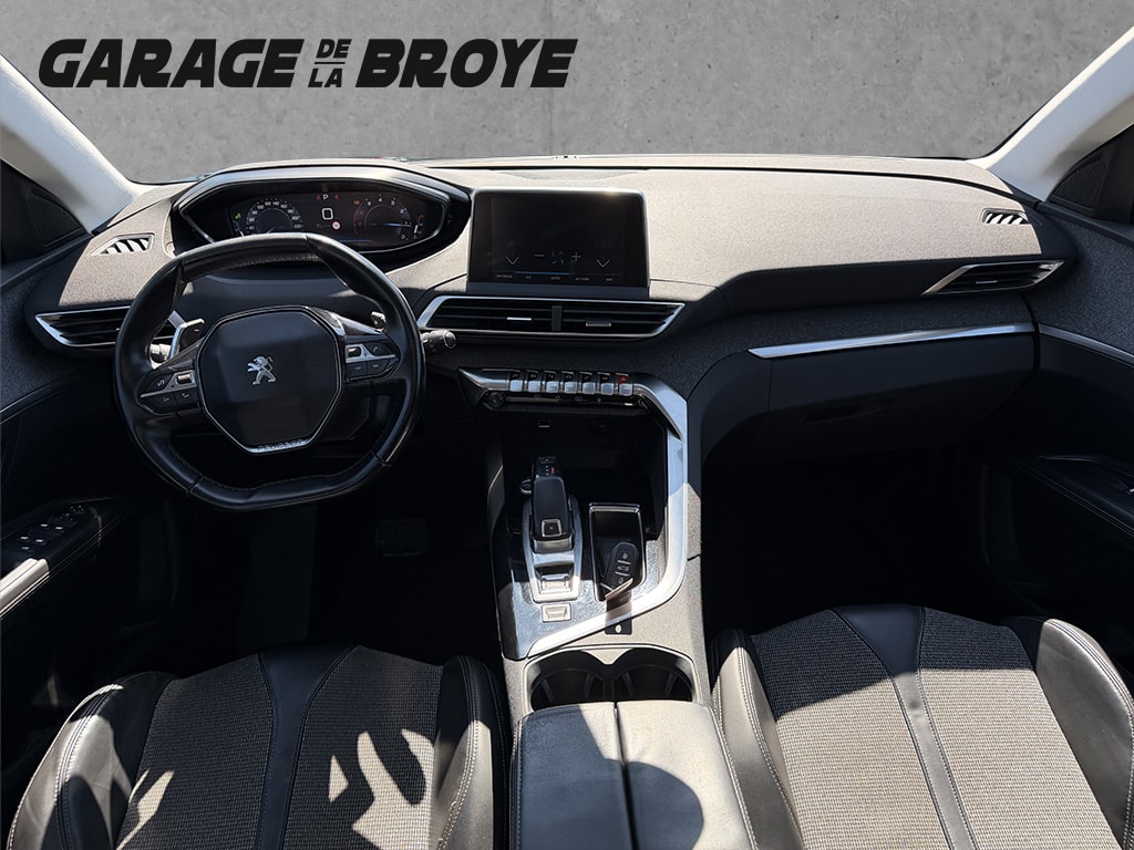PEUGEOT 3008 1.2 PureTech Allure Moteur neuf-image-14