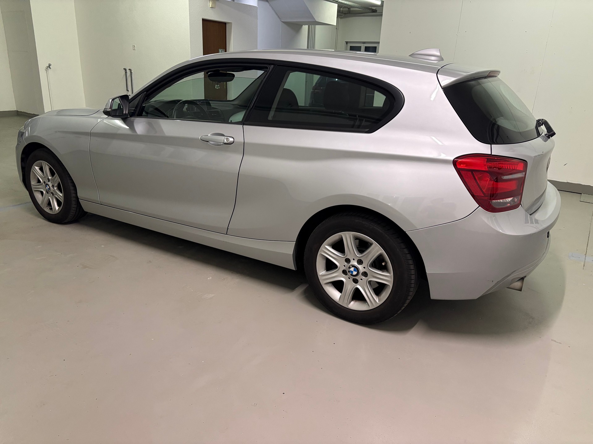 BMW 116d-image-3