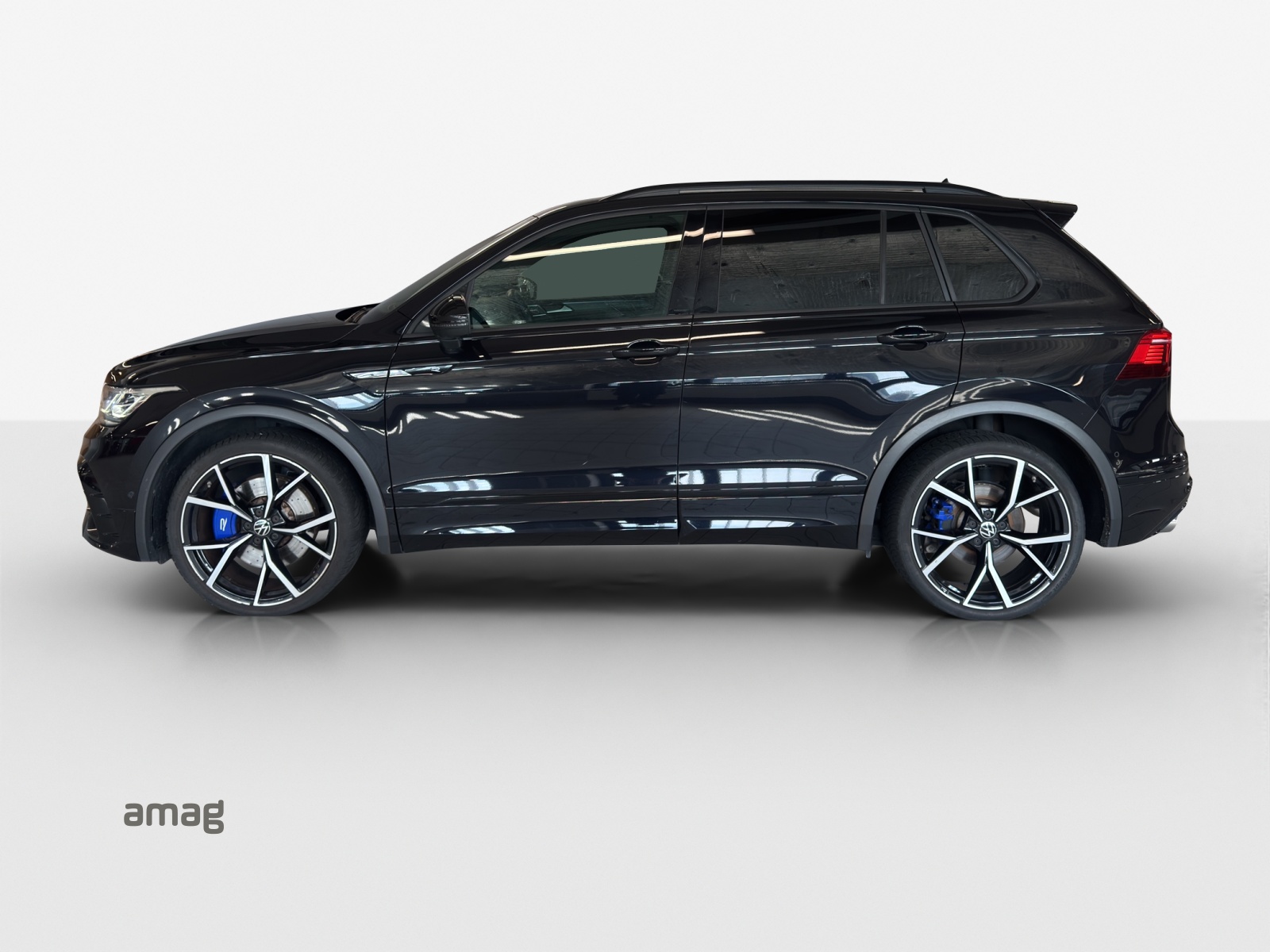 VW Tiguan 2.0TSI R 4Motion DSG-image-1