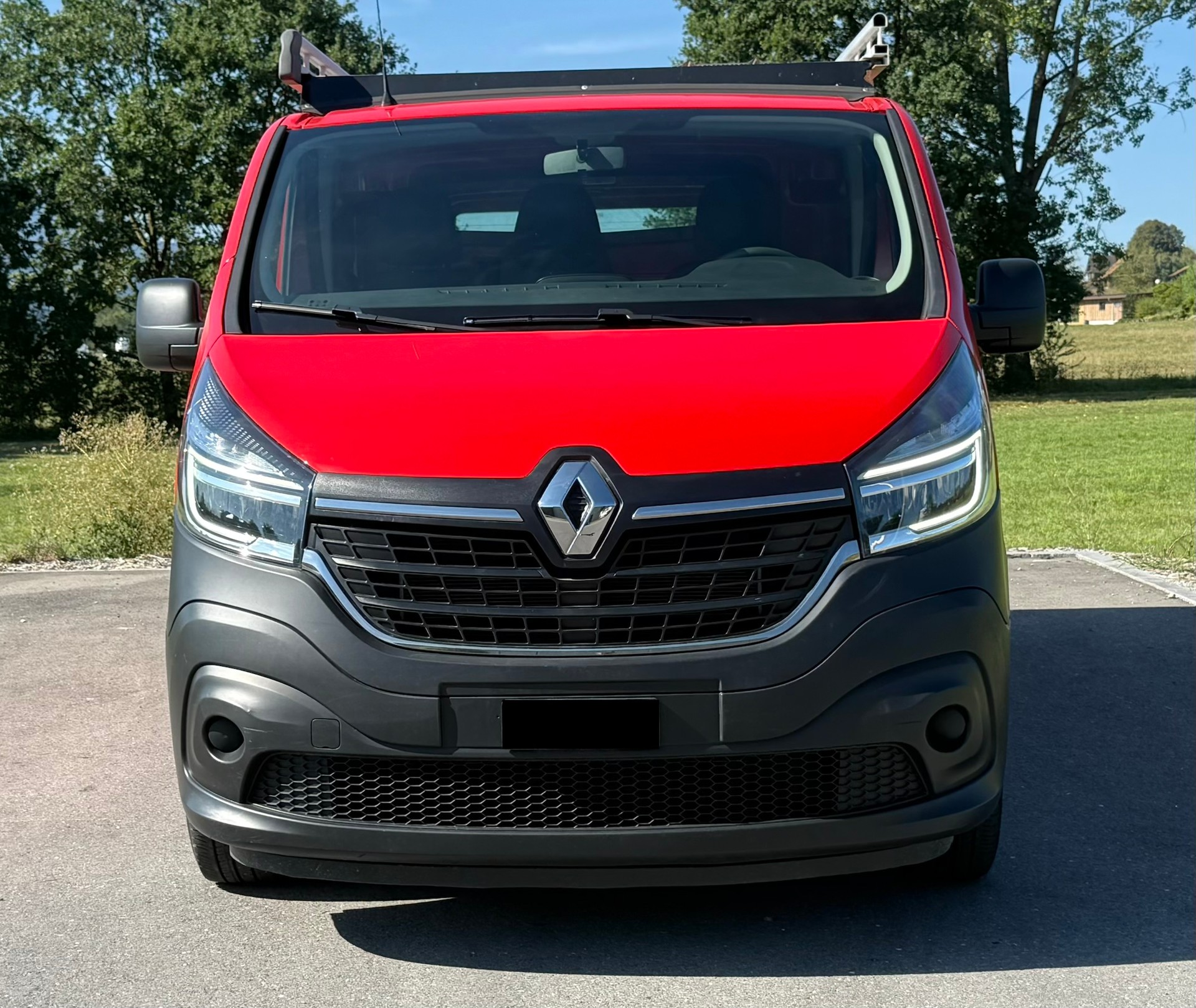 RENAULT Trafic 2.0 ENERGY dCi145 EDC 3.0t Business L2H1 A-image-2