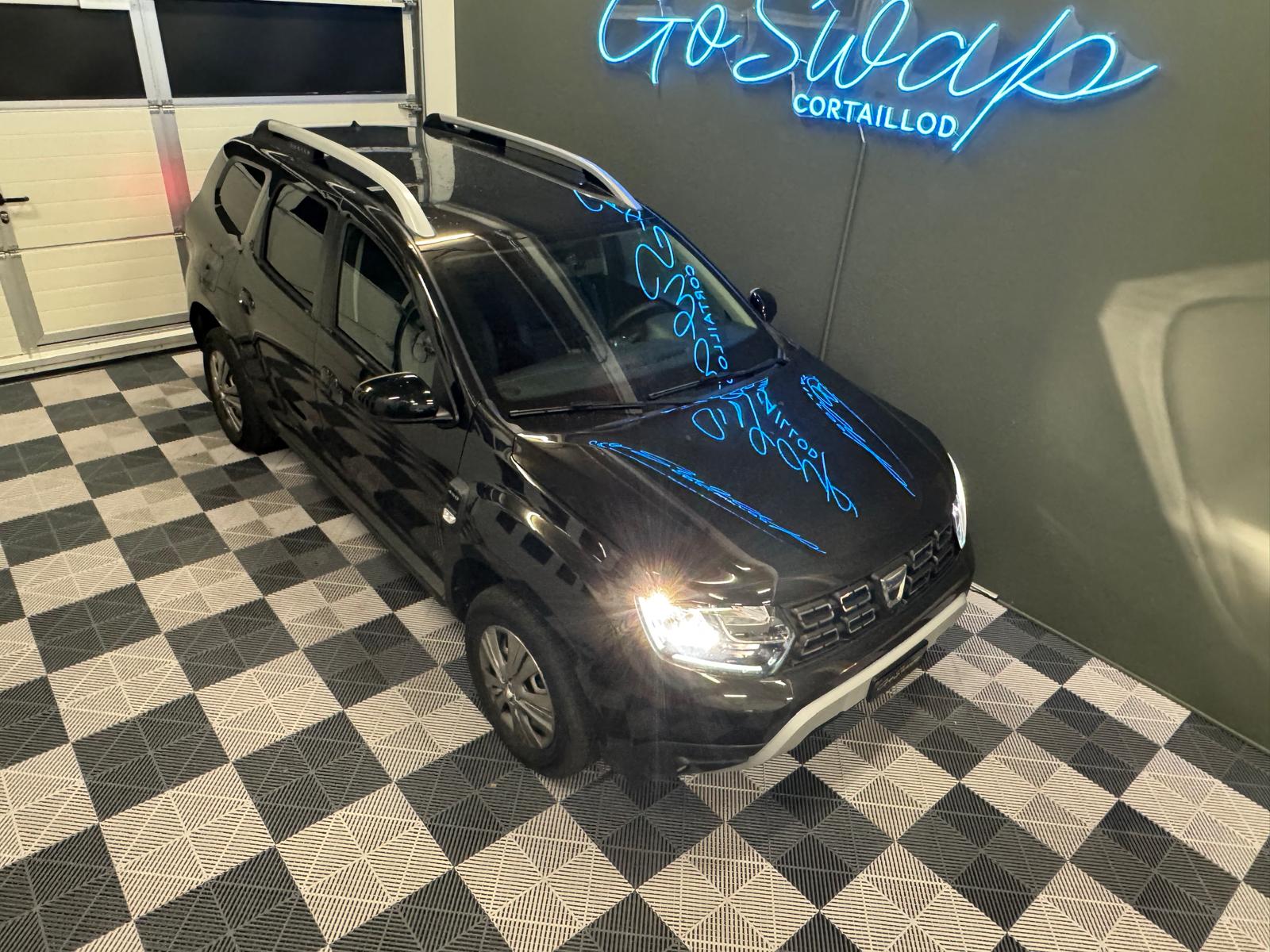 DACIA Duster TCe 150 Celebration 4x4-image-6
