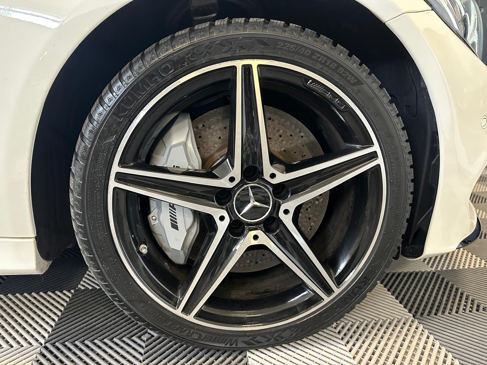 MERCEDES-BENZ C 43 AMG 4Matic 9G-Tronic-image-27