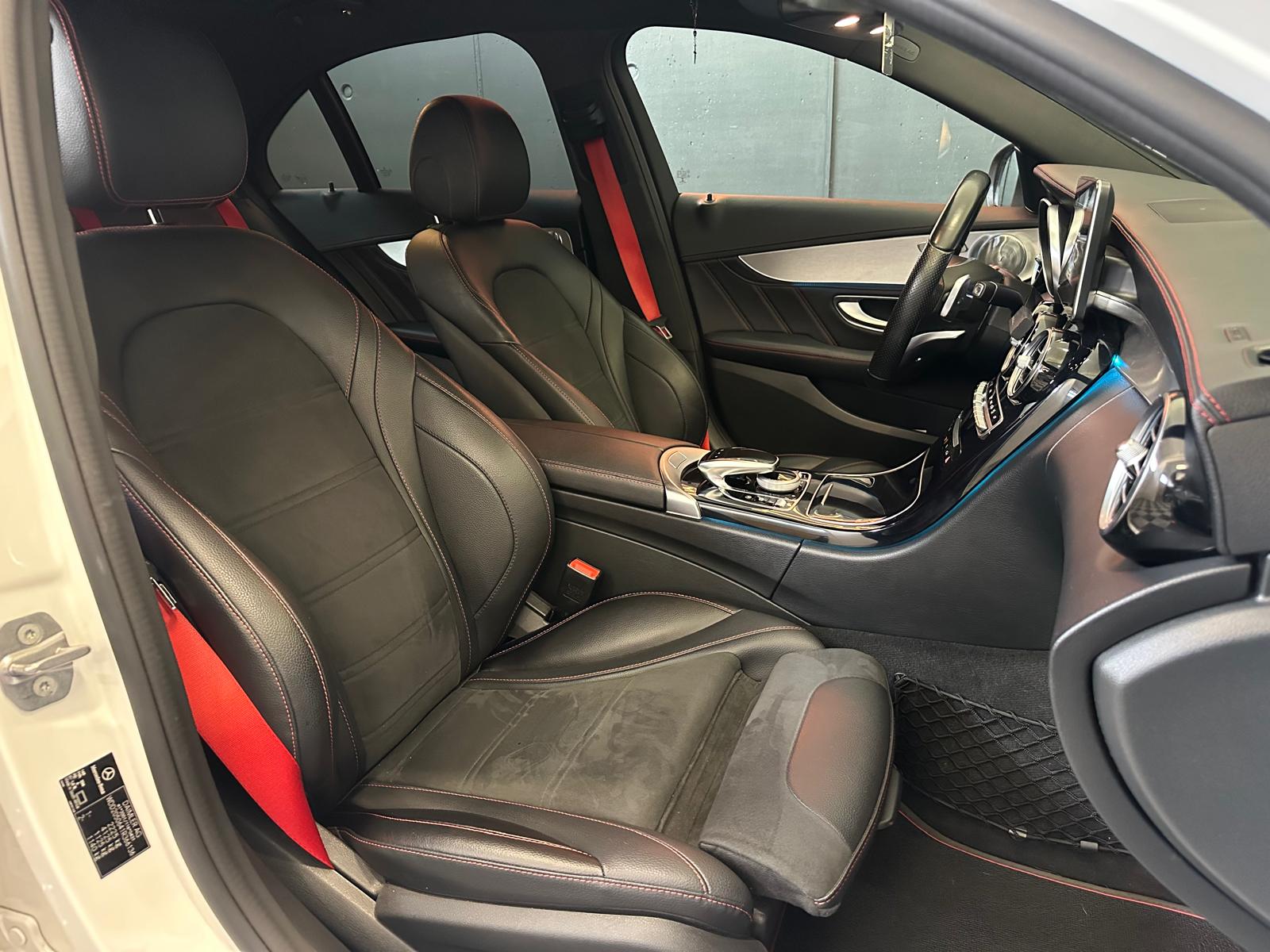 MERCEDES-BENZ C 43 AMG 4Matic 9G-Tronic-image-12