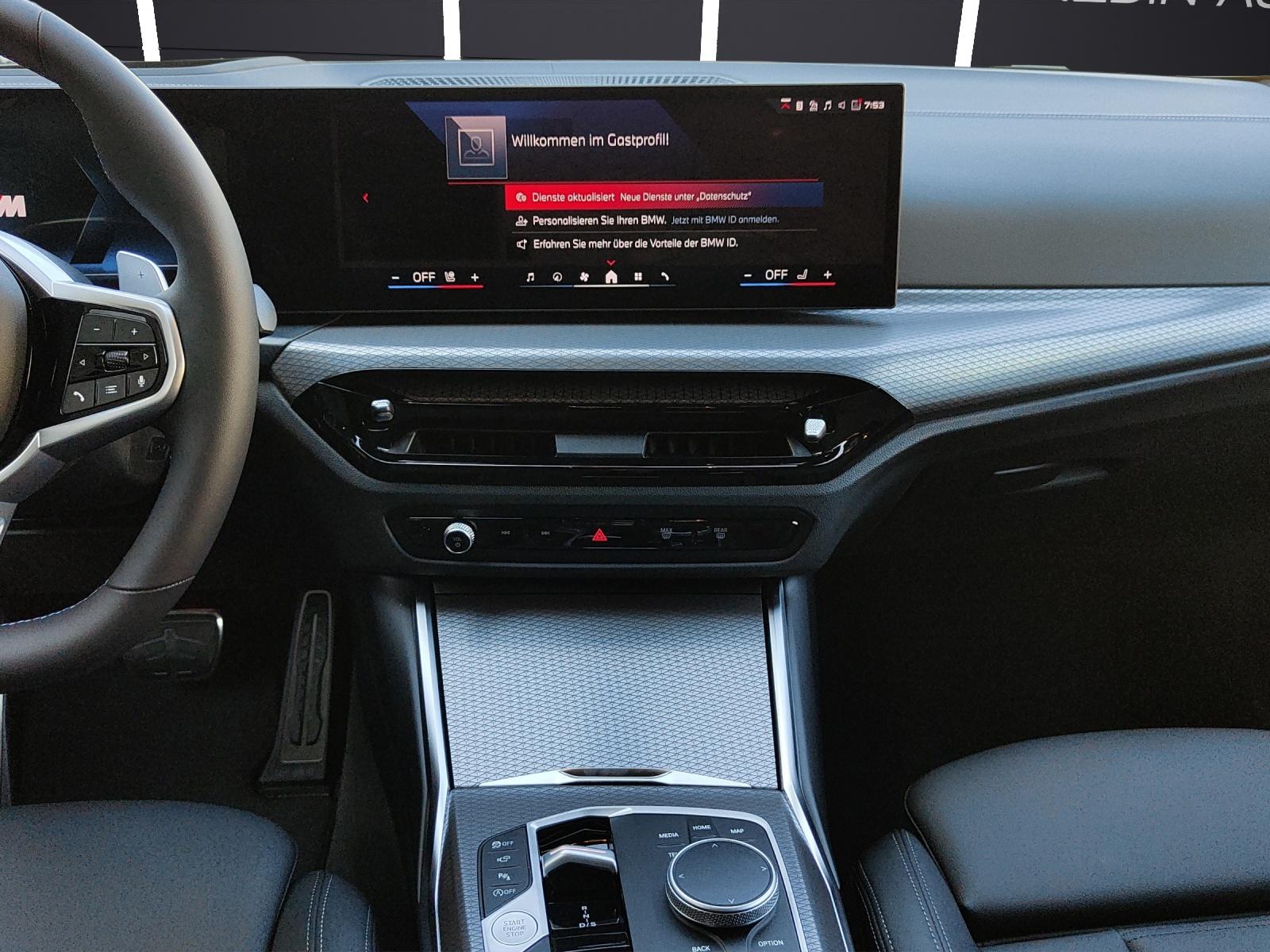 BMW M340i xDrive Touring-image-13