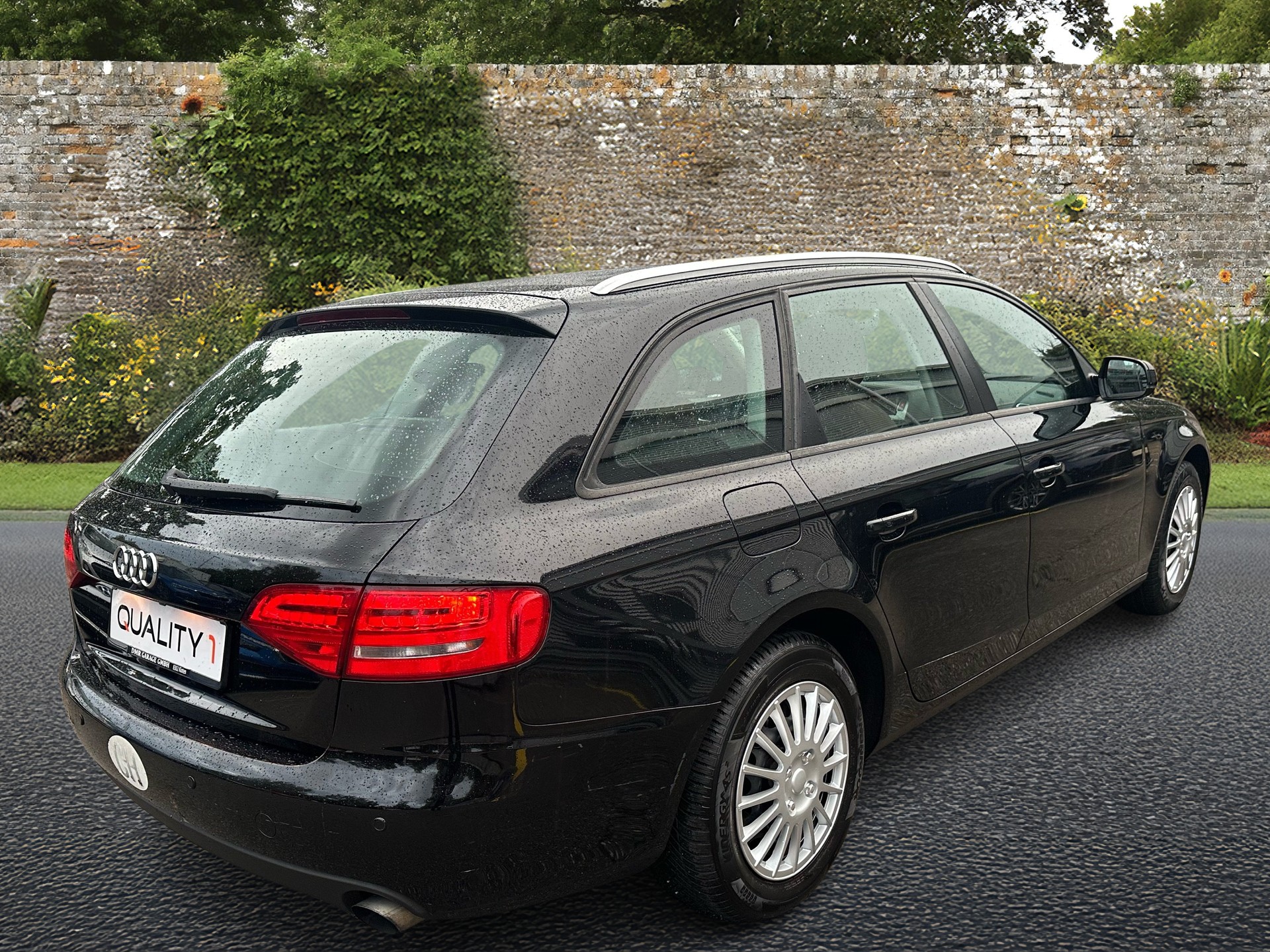 AUDI A4 Avant 2.0 TFSI multitronic-image-4