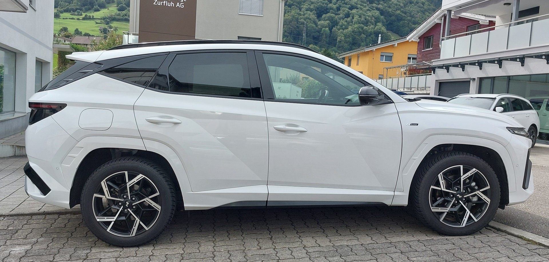 HYUNDAI Tucson 1.6 TGDI PHEV N Line LUX pack 4WD-showroom-element-2