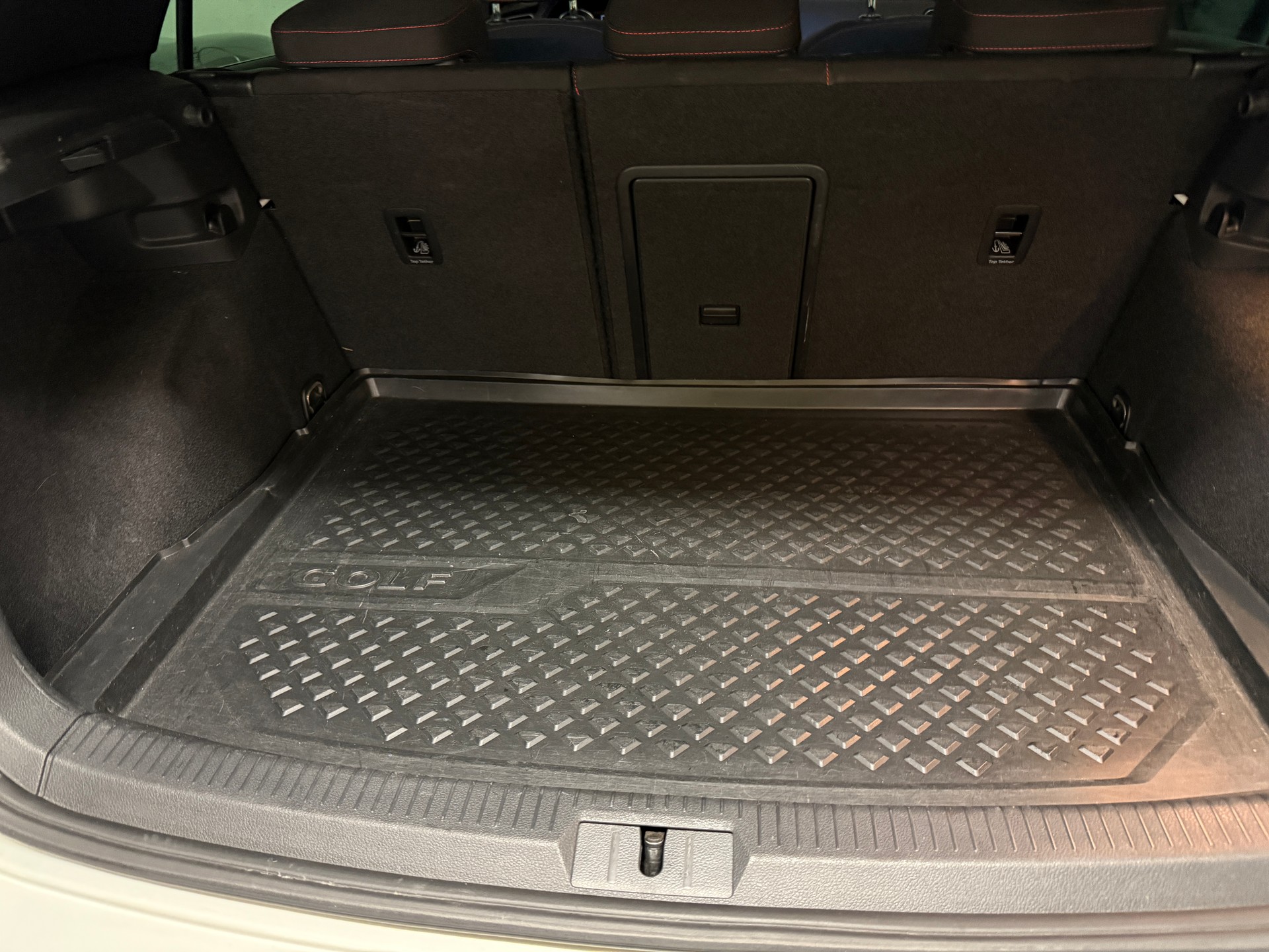 VW 2.0 TSI GTI Performance Limited Edition Nr. 71 AMAG Schweiz-image-10