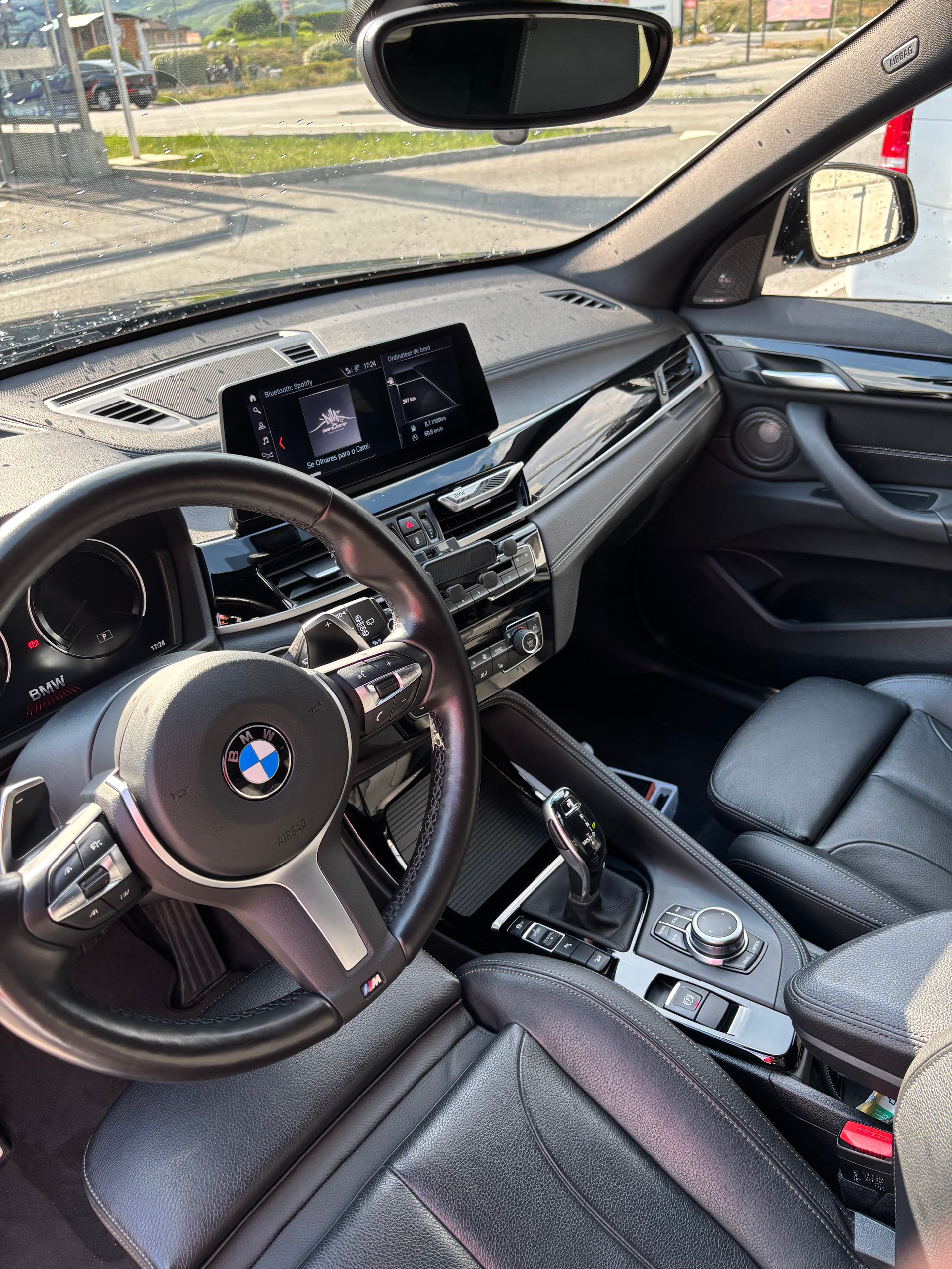 BMW X1 xDrive 25i M sport-image-1