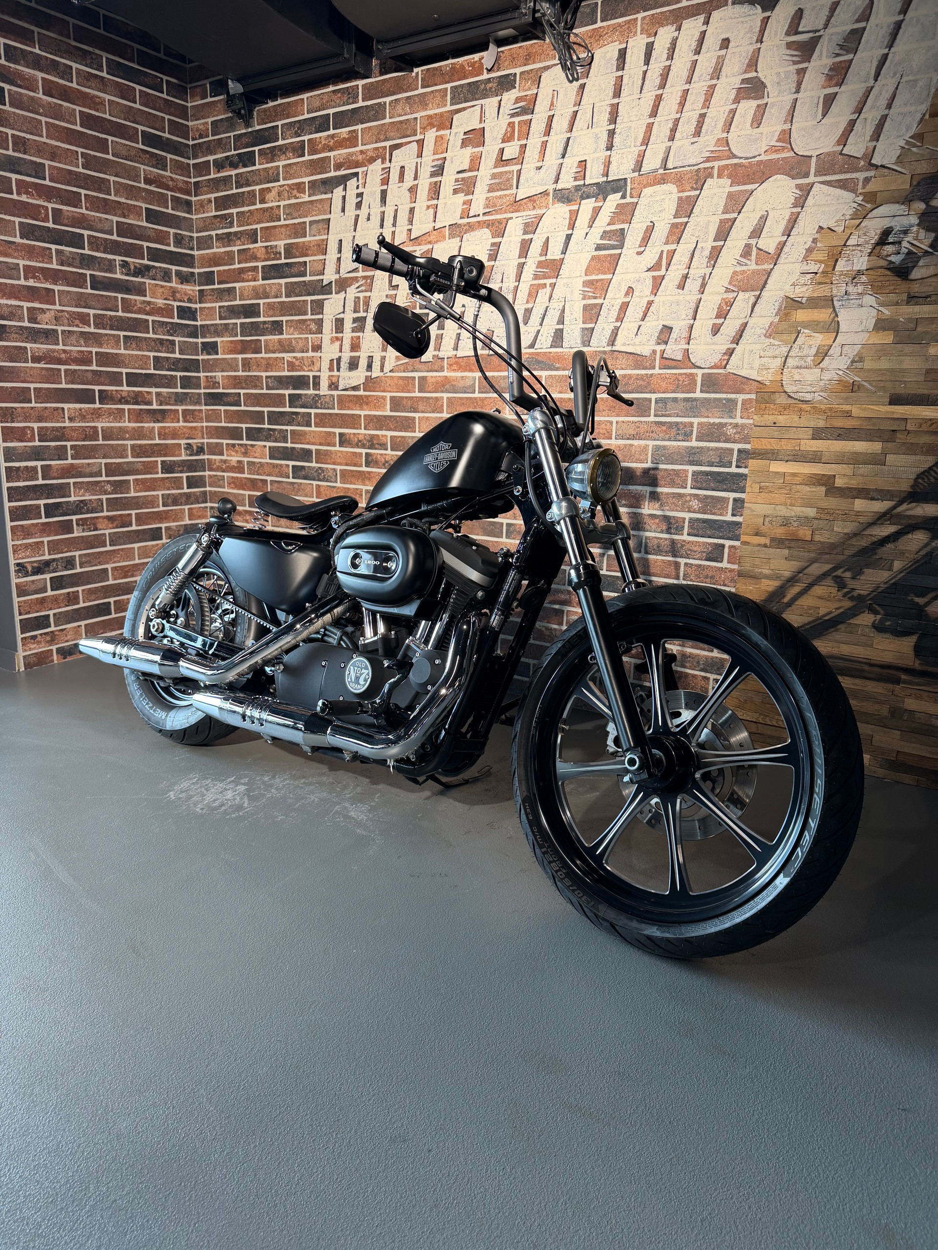 HARLEY-DAVIDSON XL 1200 CB Sportster Custom