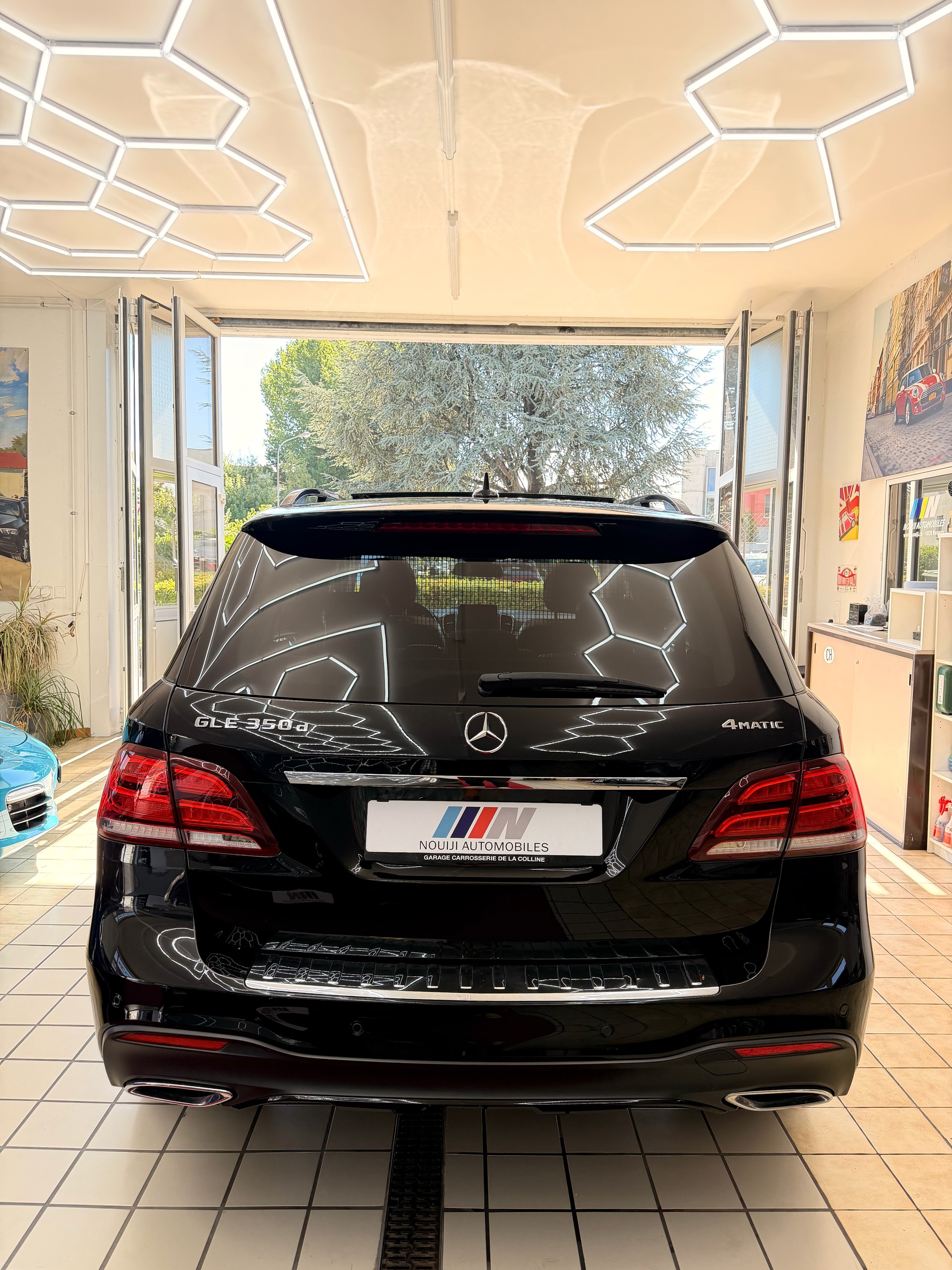 MERCEDES-BENZ GLE 350 d 4Matic 9G-Tronic-image-5