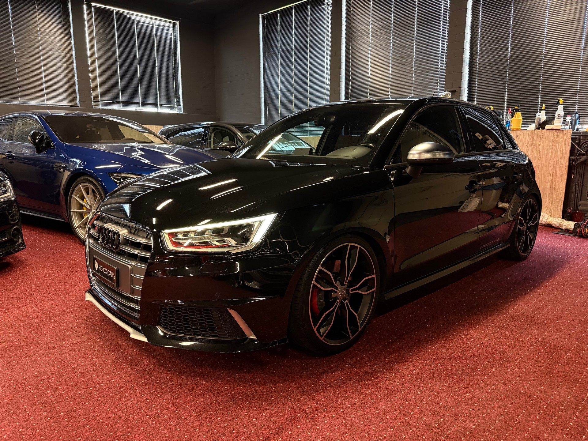 AUDI S1 Sportback 2.0 TFSI Sport quattro-image-7