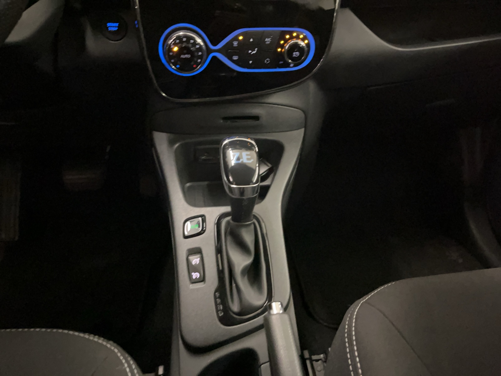 RENAULT Zoe R90 Intens R135 Batteriemiete-image-11