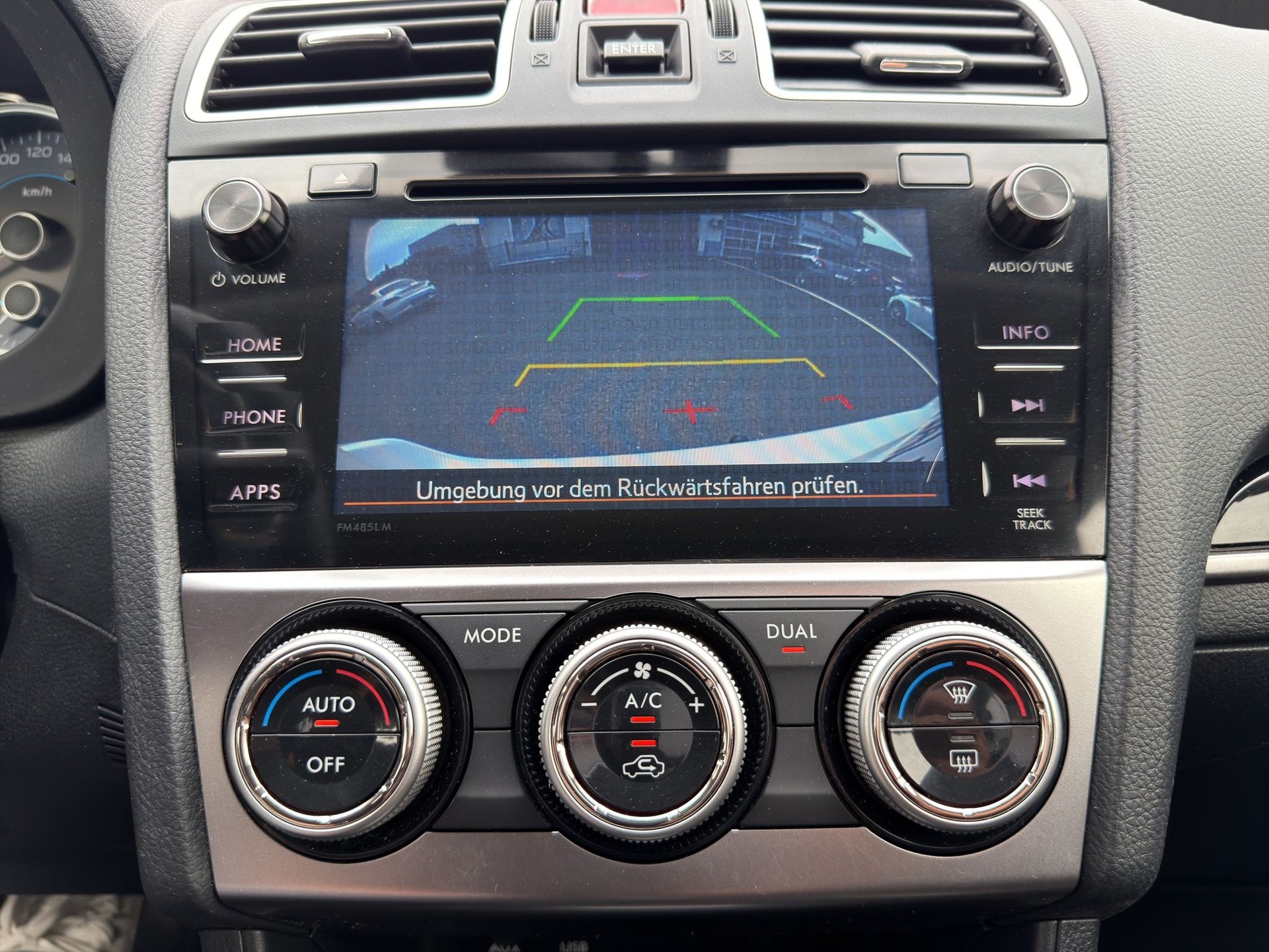 SUBARU XV 2.0 Swiss Three AWD CVT-image-12