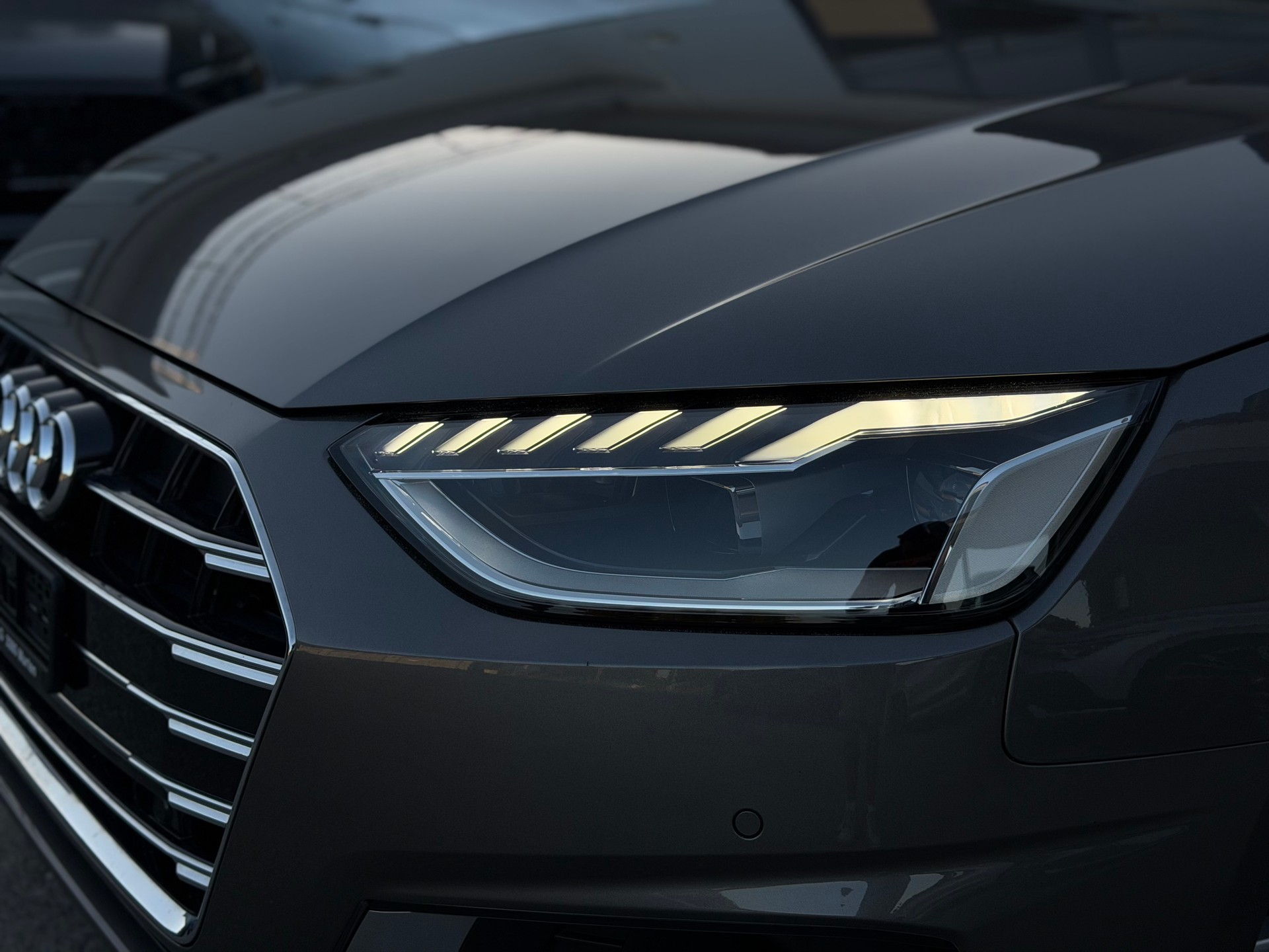 AUDI A4 Limousine 40 TDI advanced quattro S-tronic-image-7