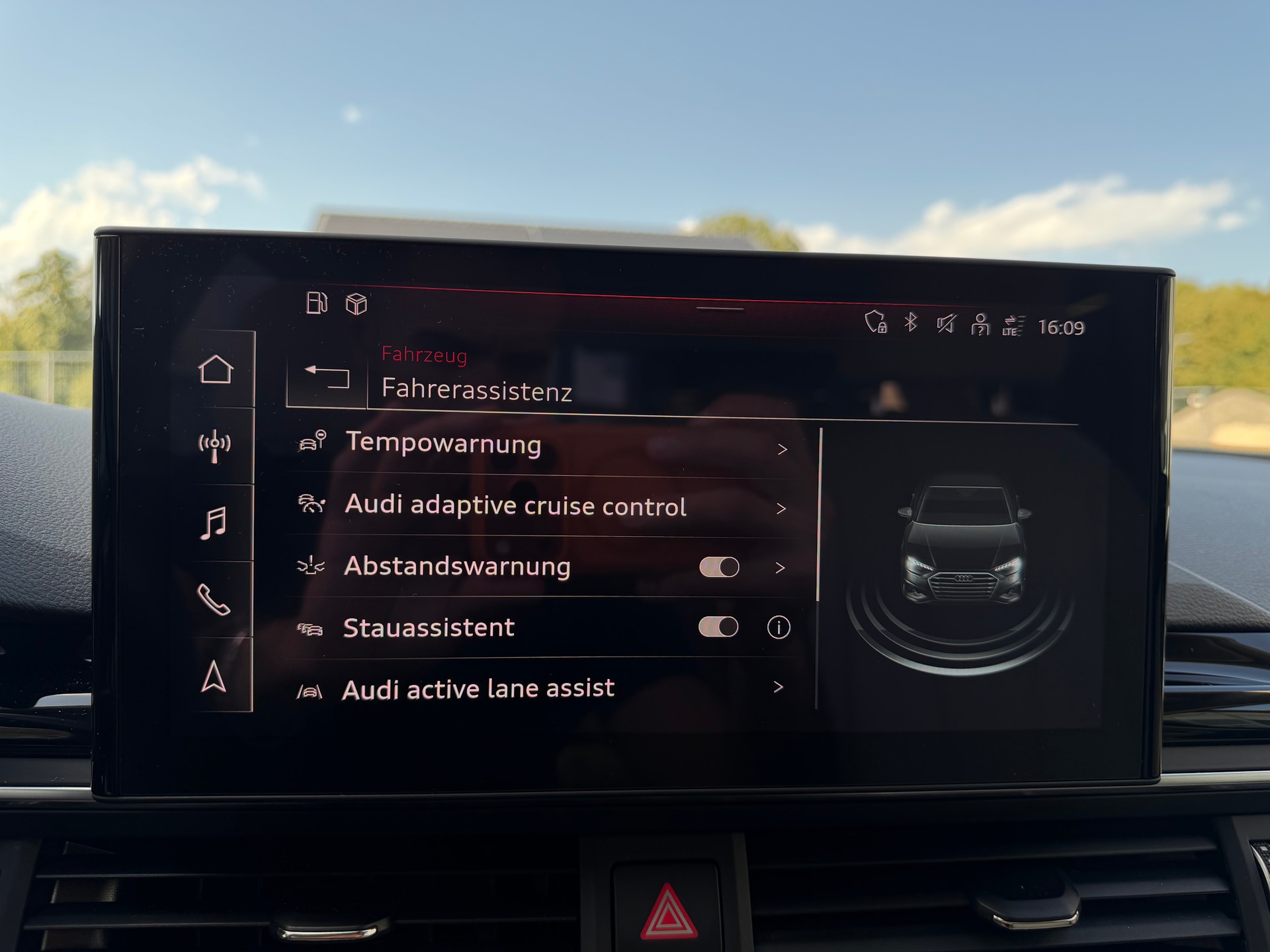 AUDI A4 Limousine 40 TDI advanced quattro S-tronic-image-21