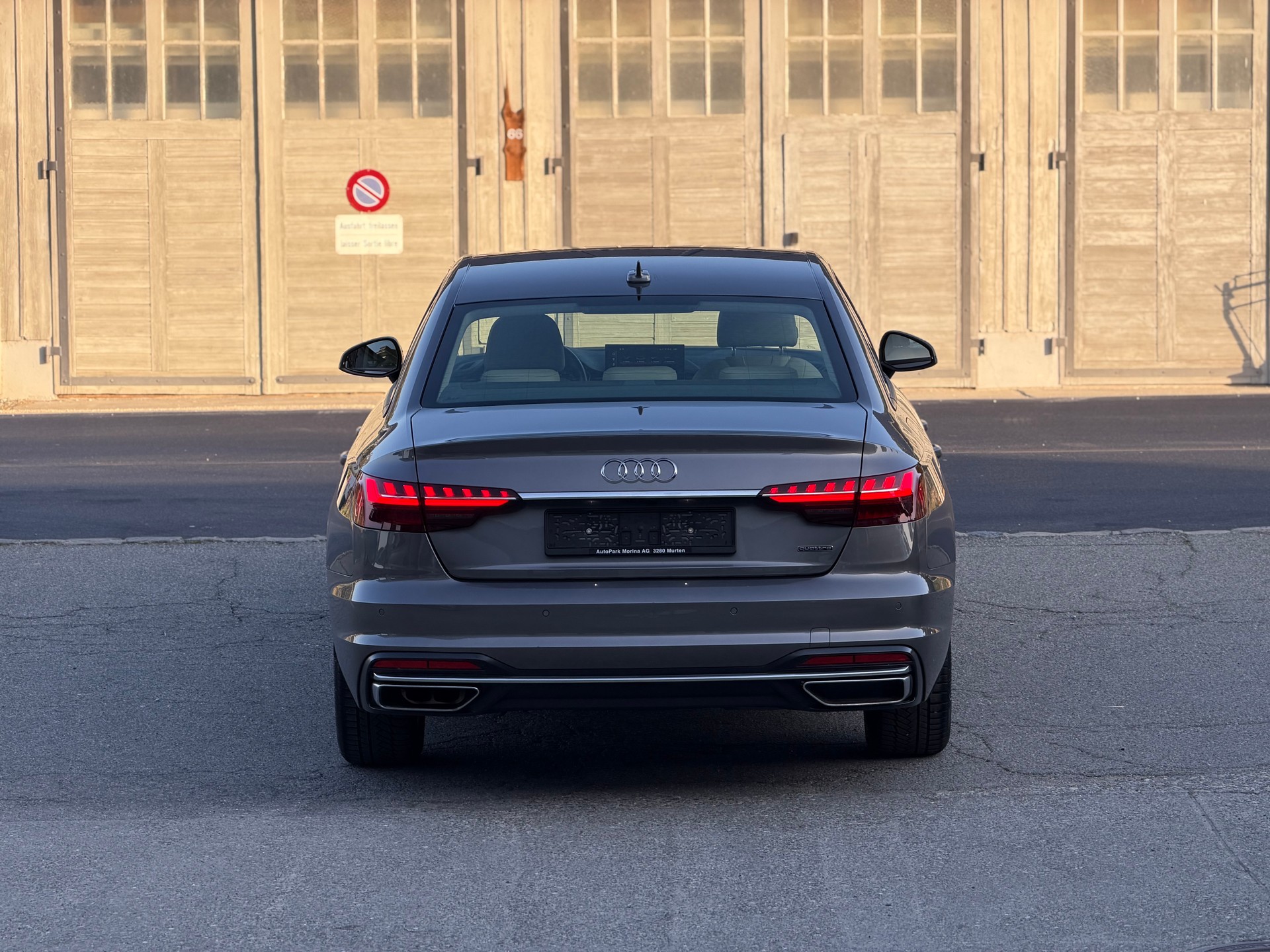 AUDI A4 Limousine 40 TDI advanced quattro S-tronic-image-5
