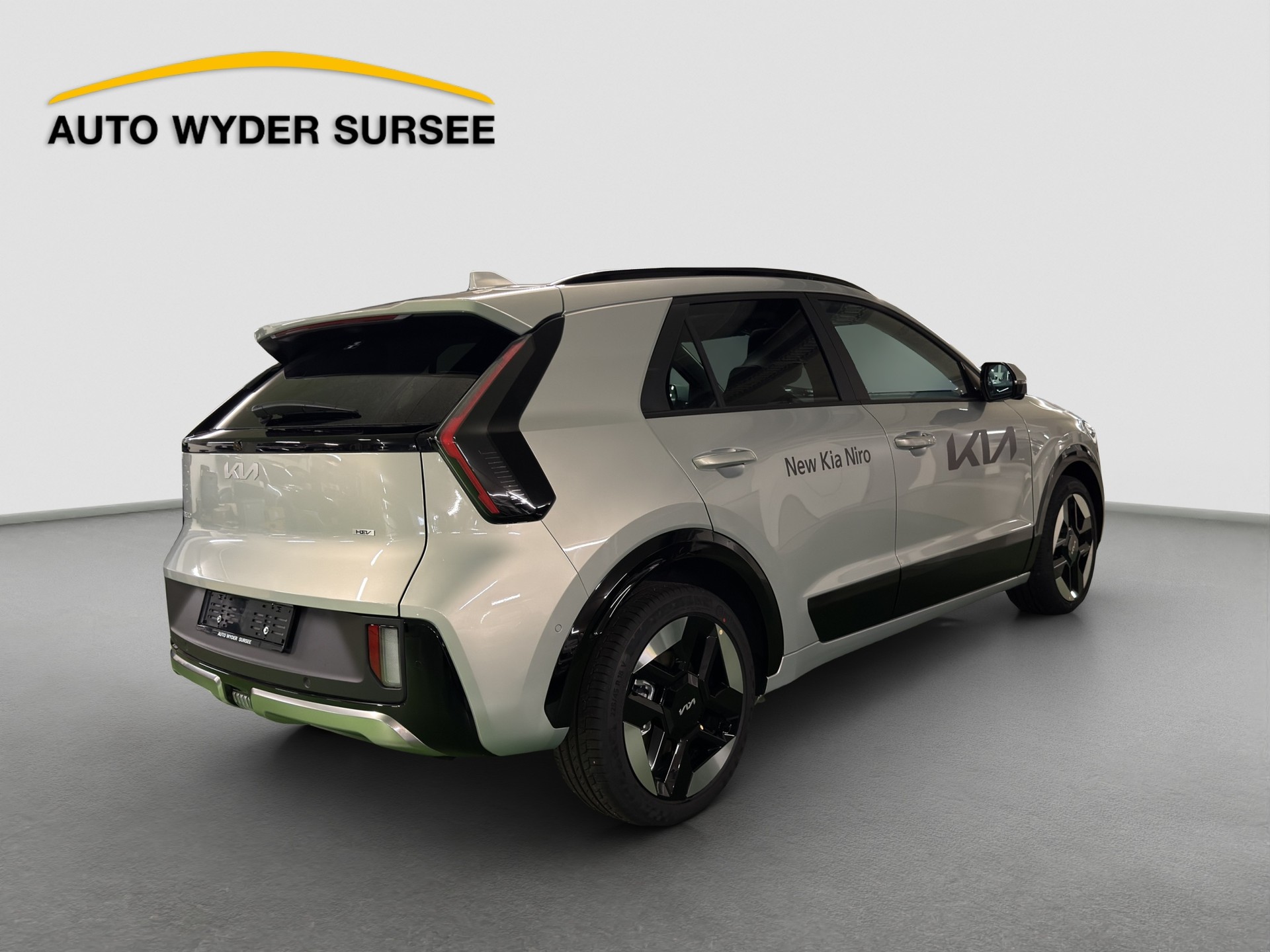 KIA Niro 1.6 GDi Hybrid Style-image-5
