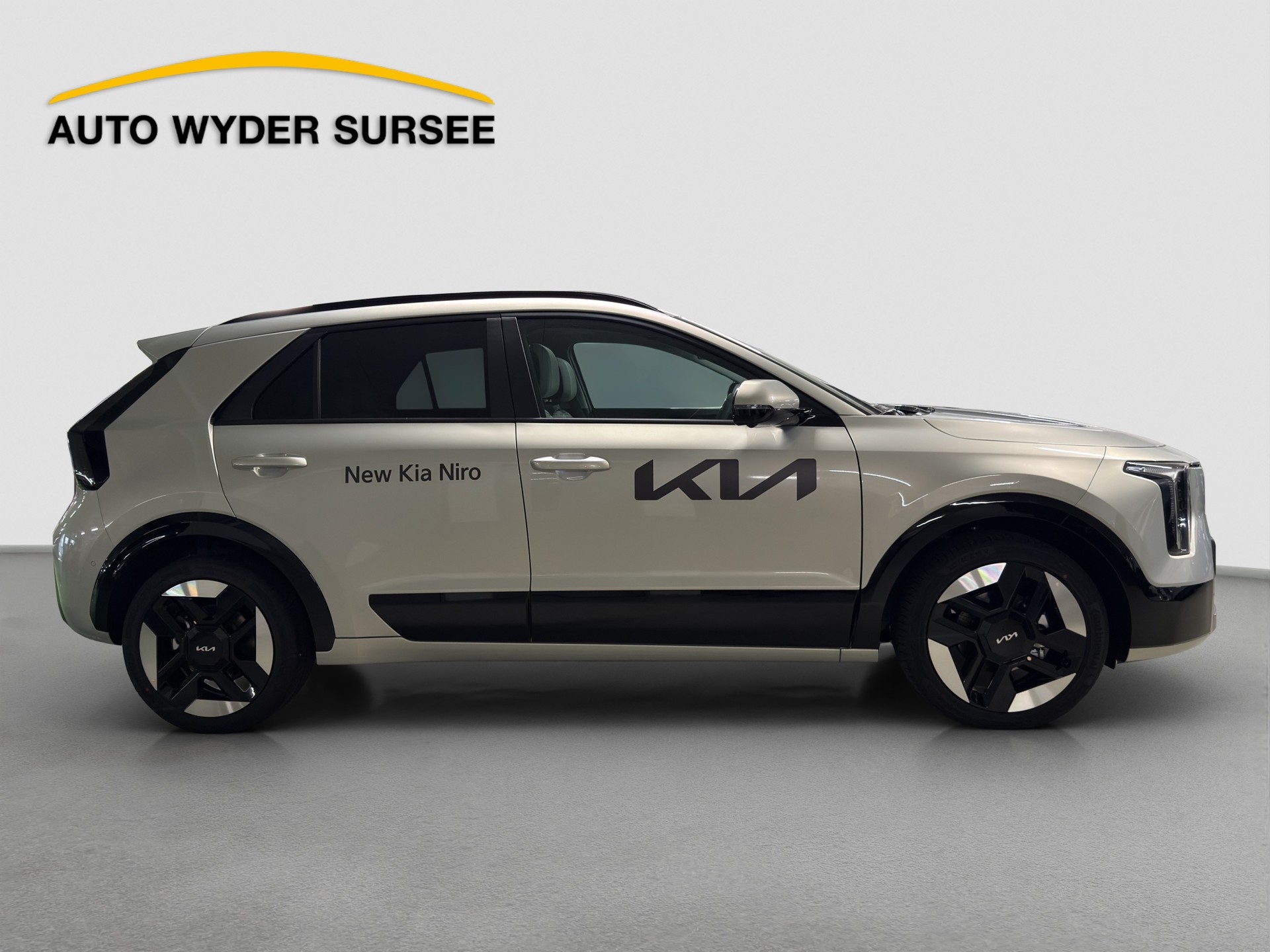 KIA Niro 1.6 GDi Hybrid Style-image-6