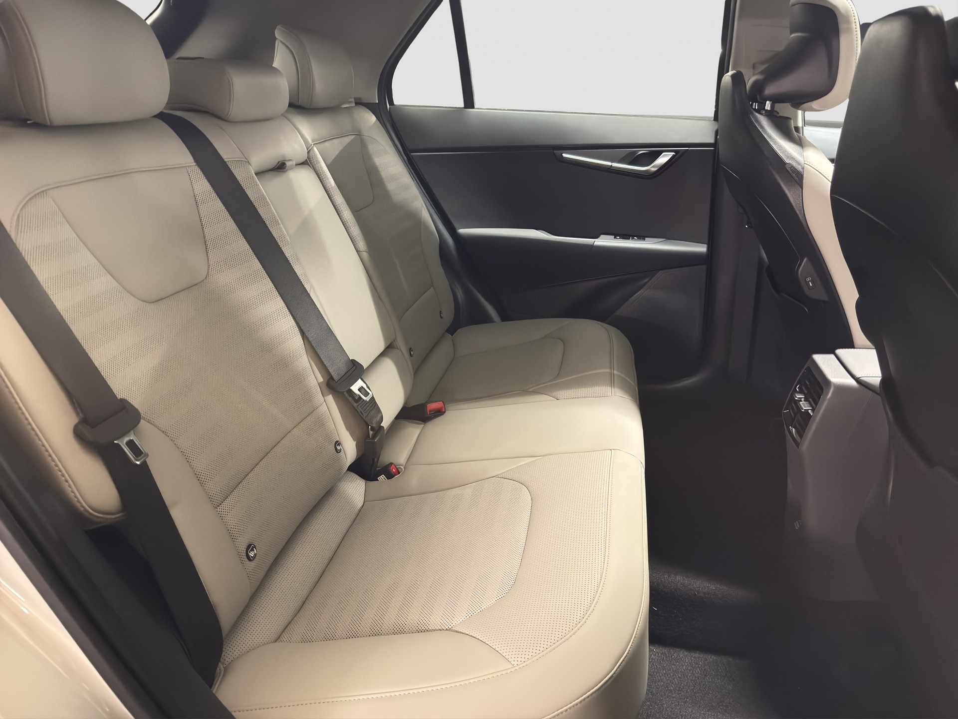KIA Niro 1.6 GDi Hybrid Style-image-11