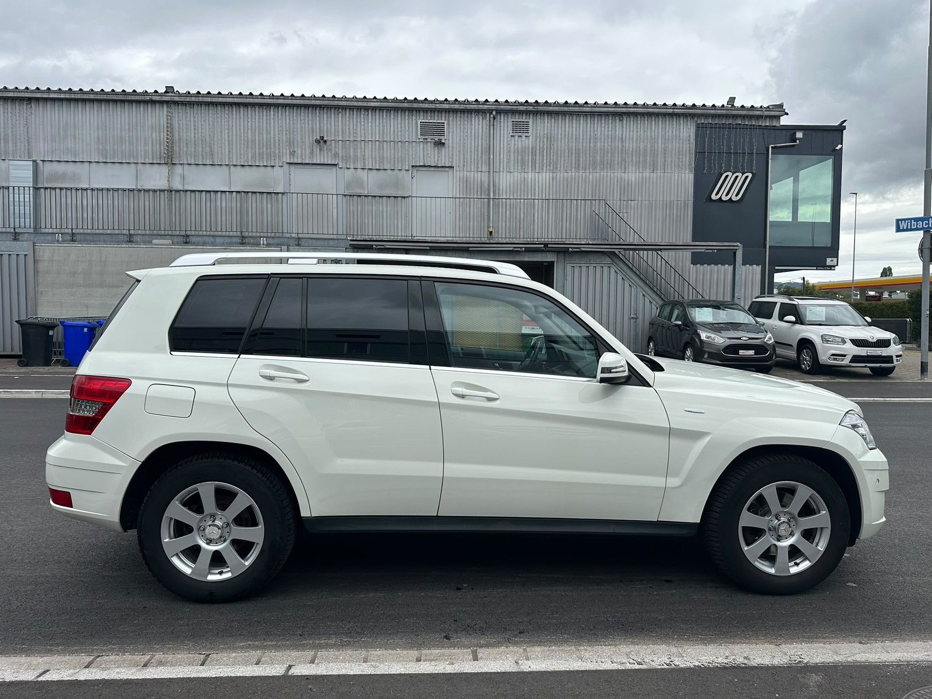MERCEDES-BENZ GLK 220 CDI BlueEfficiency 4Matic 7G-Tronic-image-4