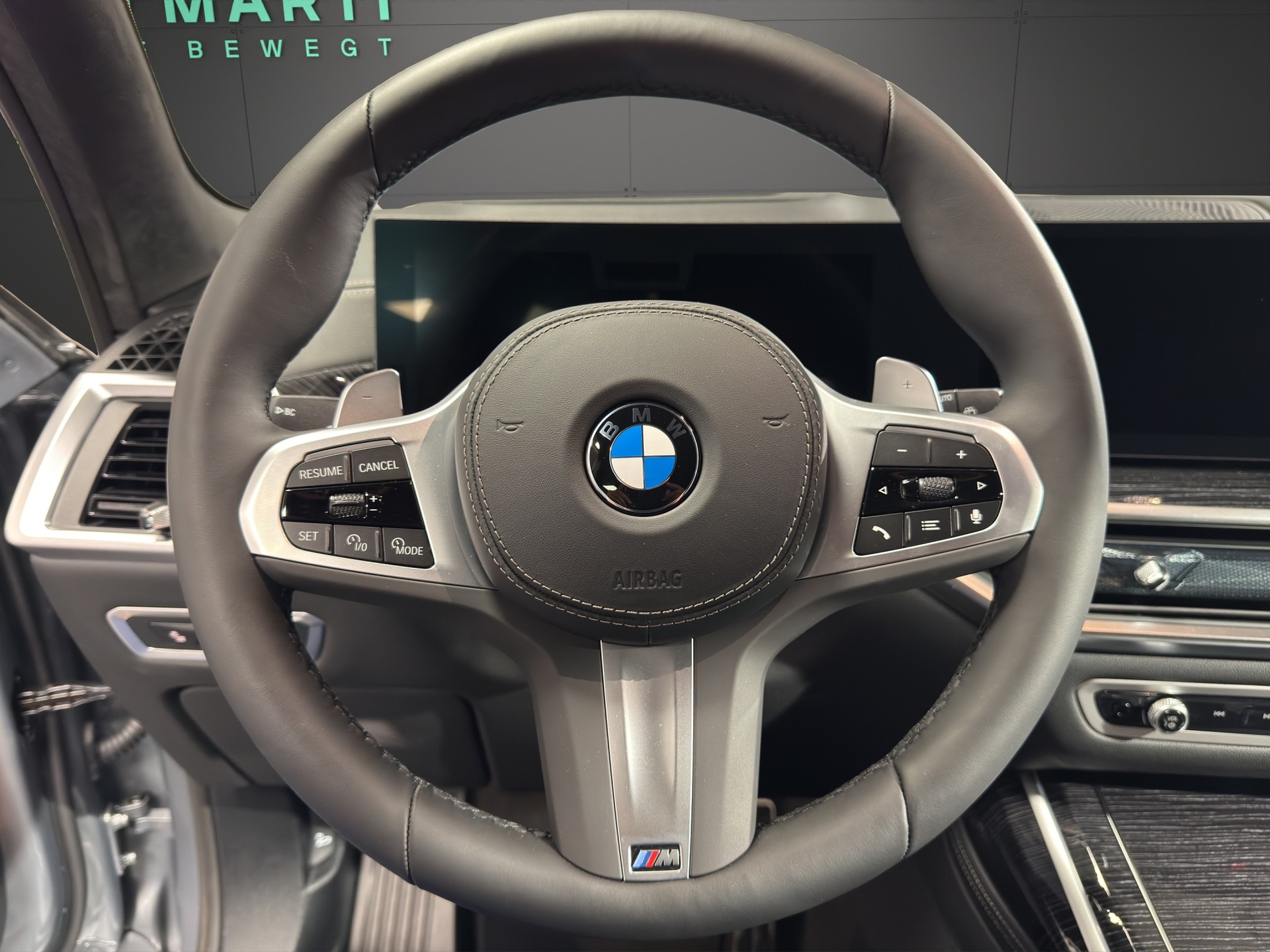 BMW X7 40d xDrive SAG-image-10