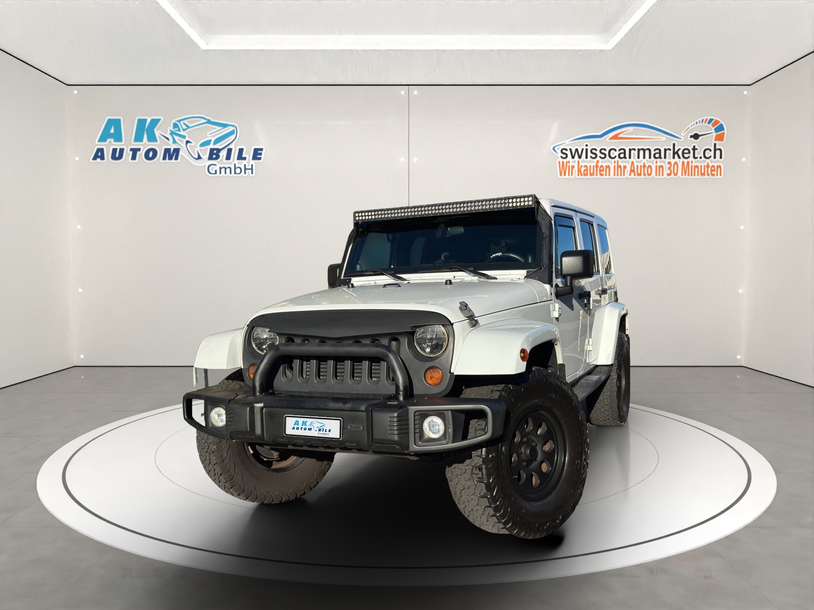 JEEP Wrangler 2.8CRD Unlimited Sahara Automatic-image-0