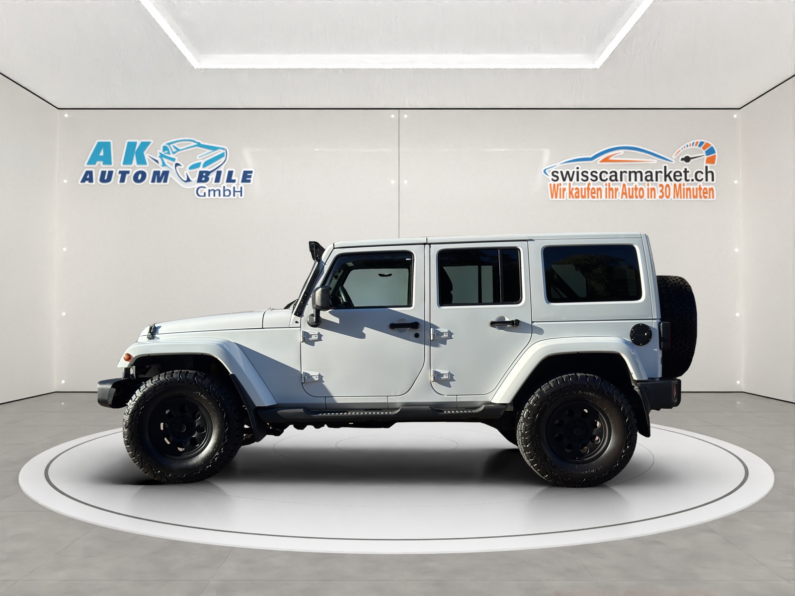 JEEP Wrangler 2.8CRD Unlimited Sahara Automatic-image-3
