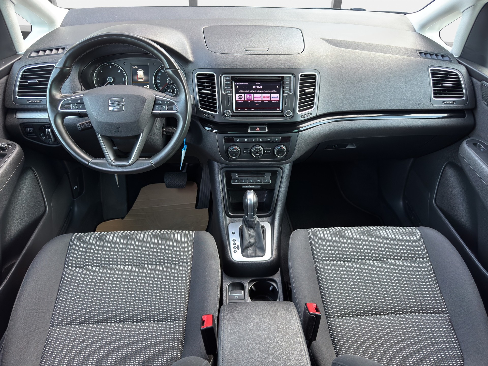 SEAT Alhambra 2.0 TDI 4Drive Style-image-8