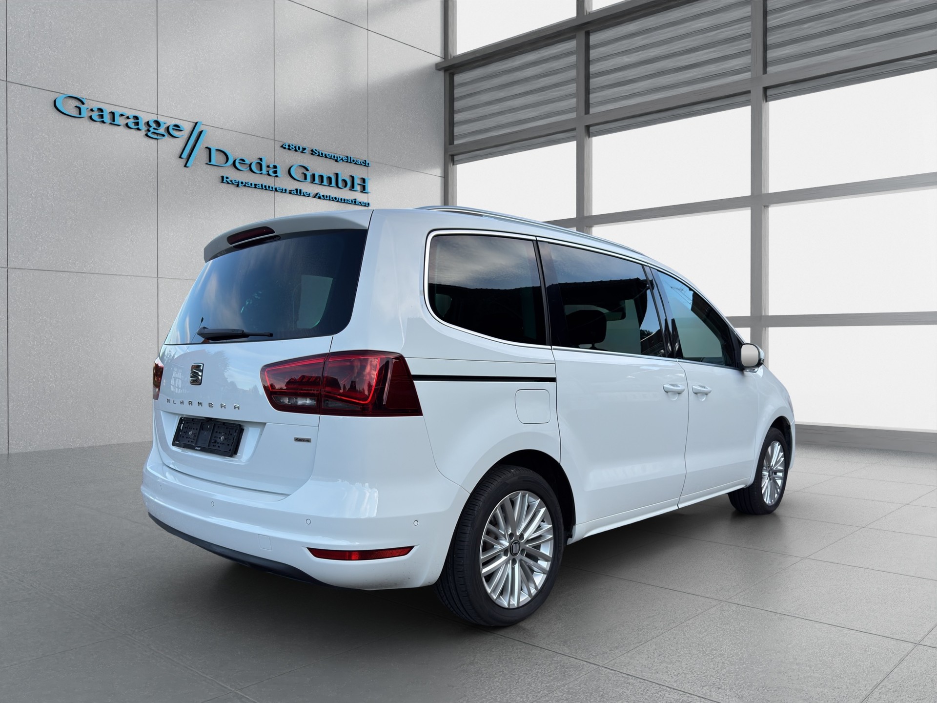 SEAT Alhambra 2.0 TDI 4Drive Style-image-4