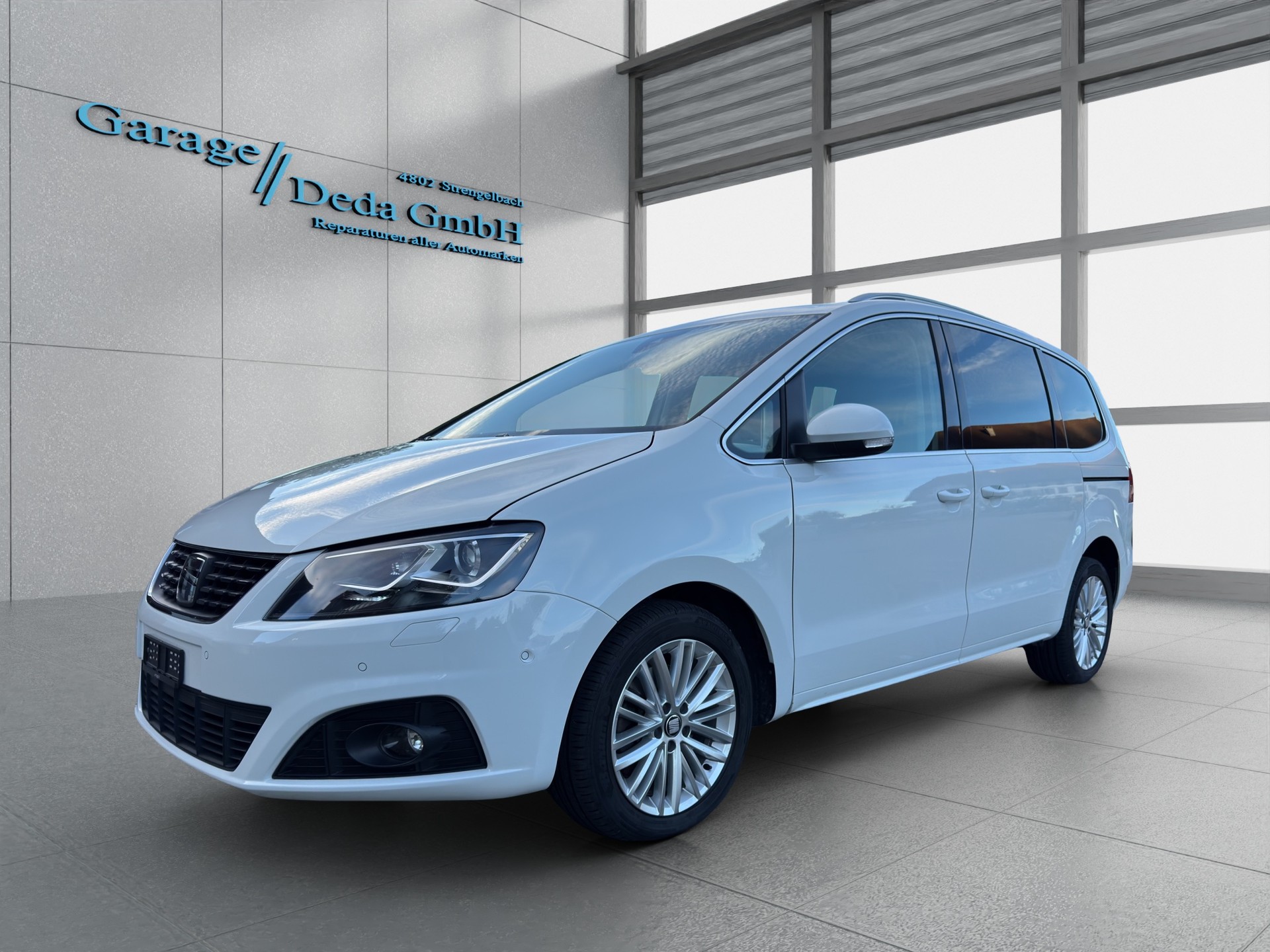 SEAT Alhambra 2.0 TDI 4Drive Style-image-0