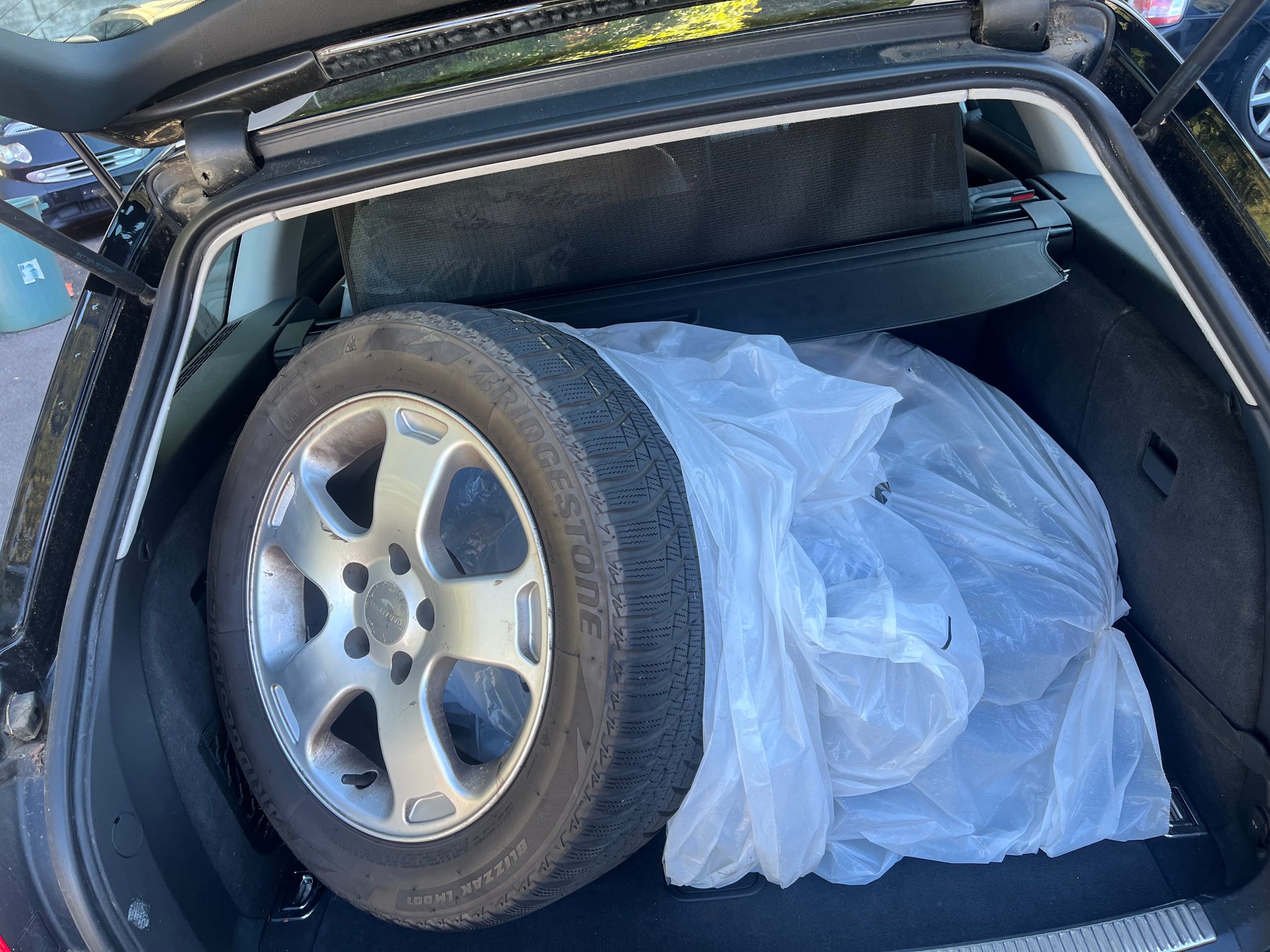 AUDI A4 Avant 2.0 TDI-image-10