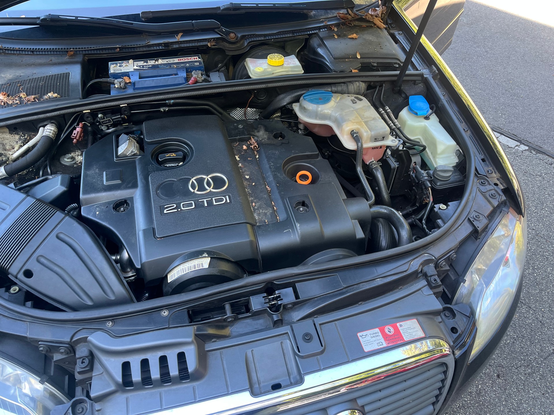 AUDI A4 Avant 2.0 TDI-image-12