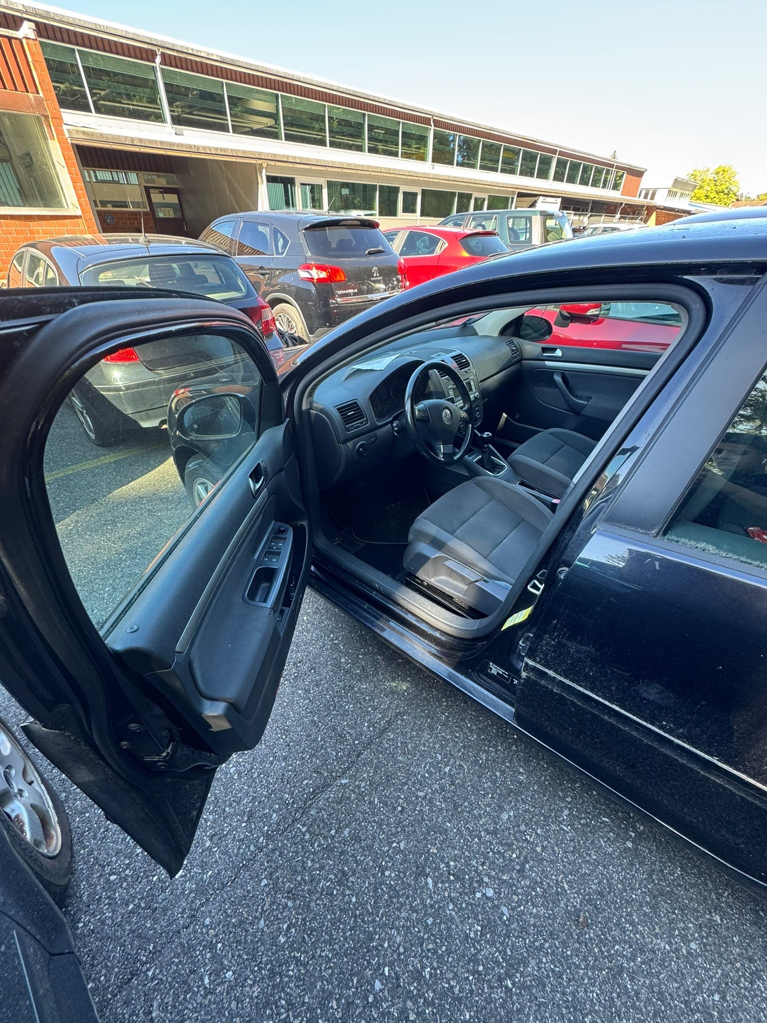 VW Golf 1.4 TSI GT Sport-image-2