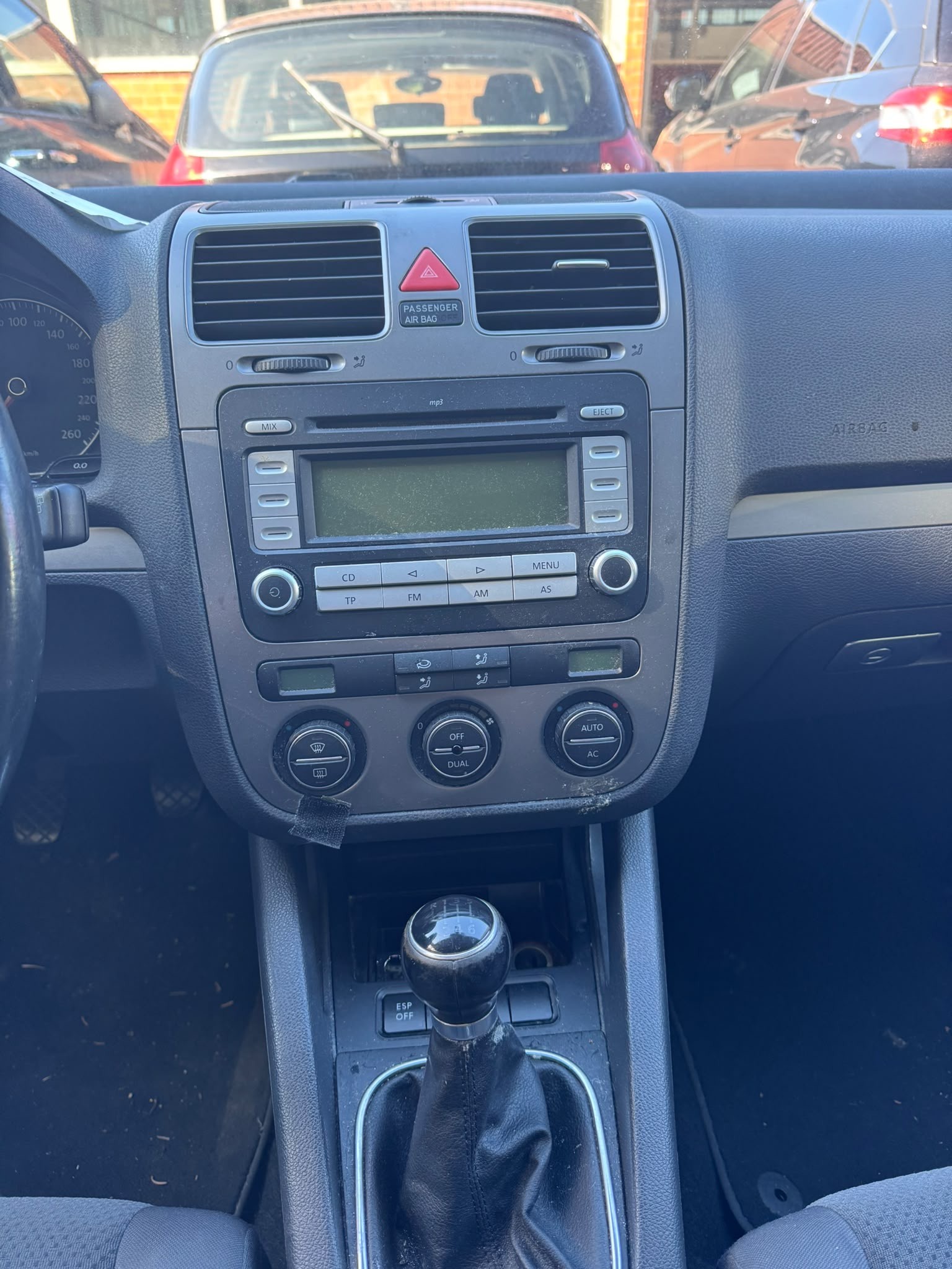 VW Golf 1.4 TSI GT Sport-image-9