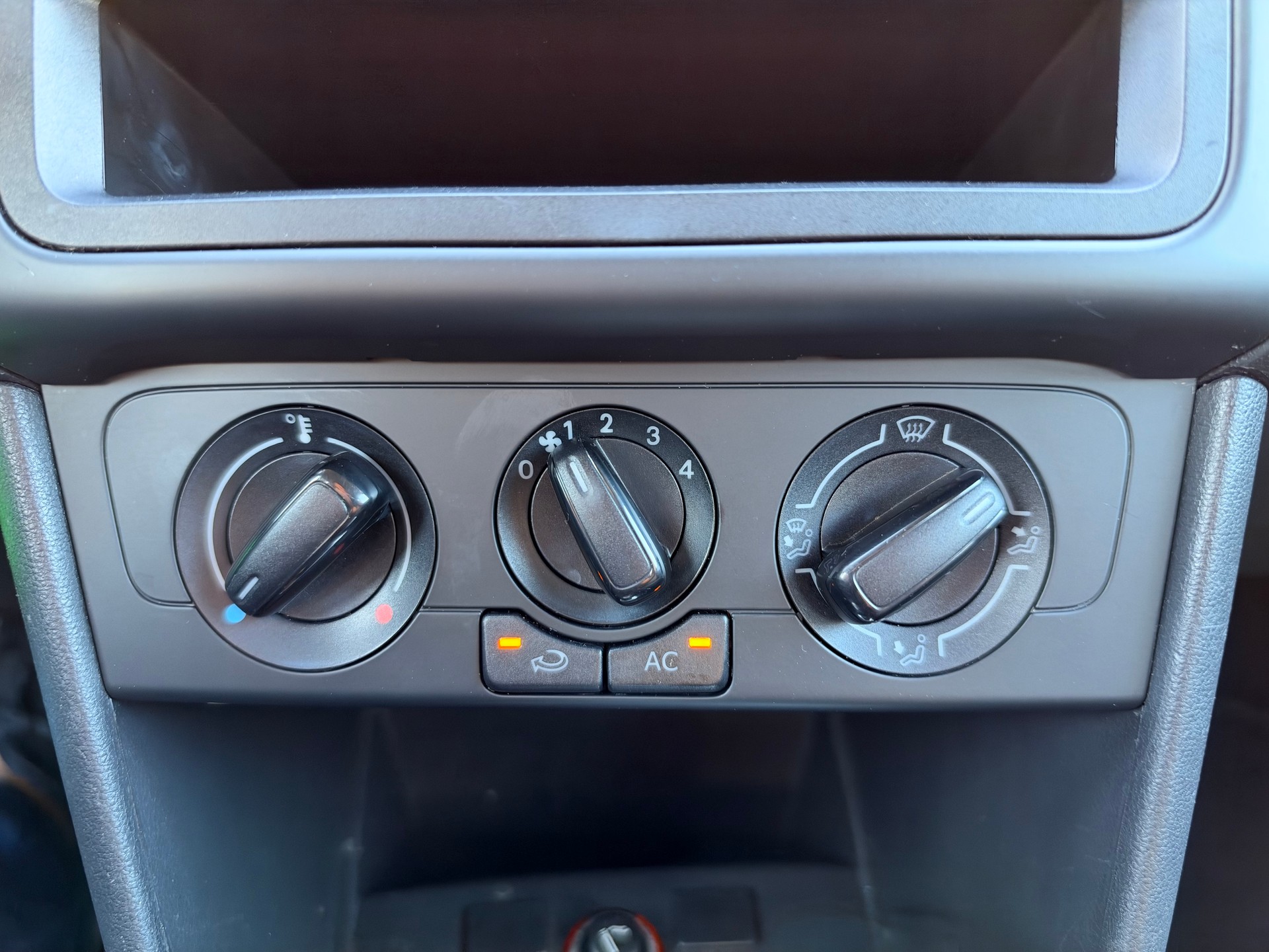 VW CrossPolo 1.2 TSI DSG-image-13