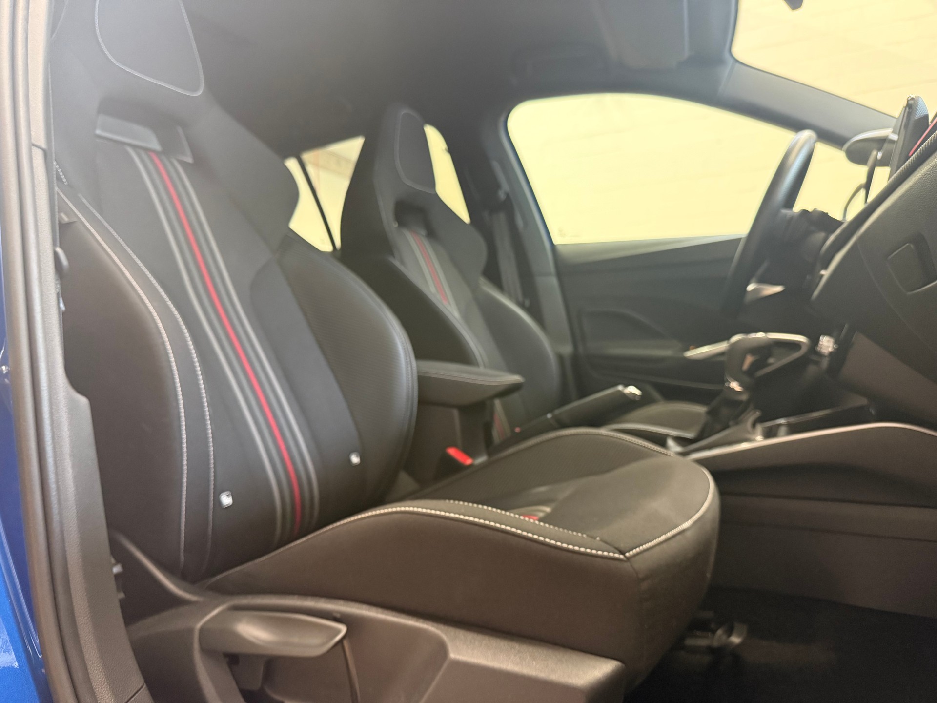 SKODA Fabia 1.5 TSI 130 DSG-image-12