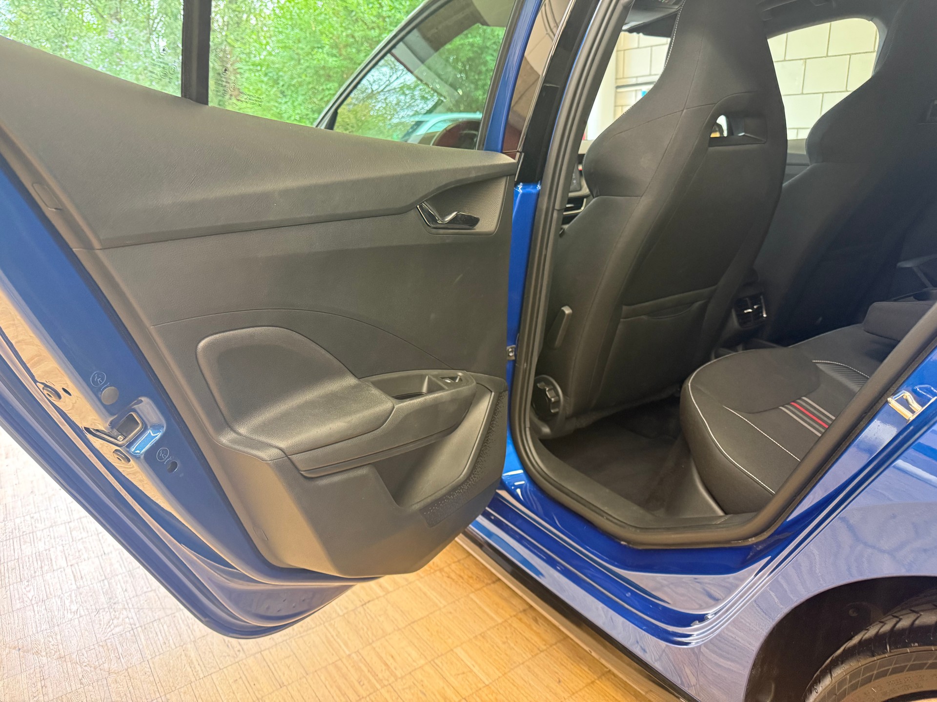 SKODA Fabia 1.5 TSI 130 DSG-image-14