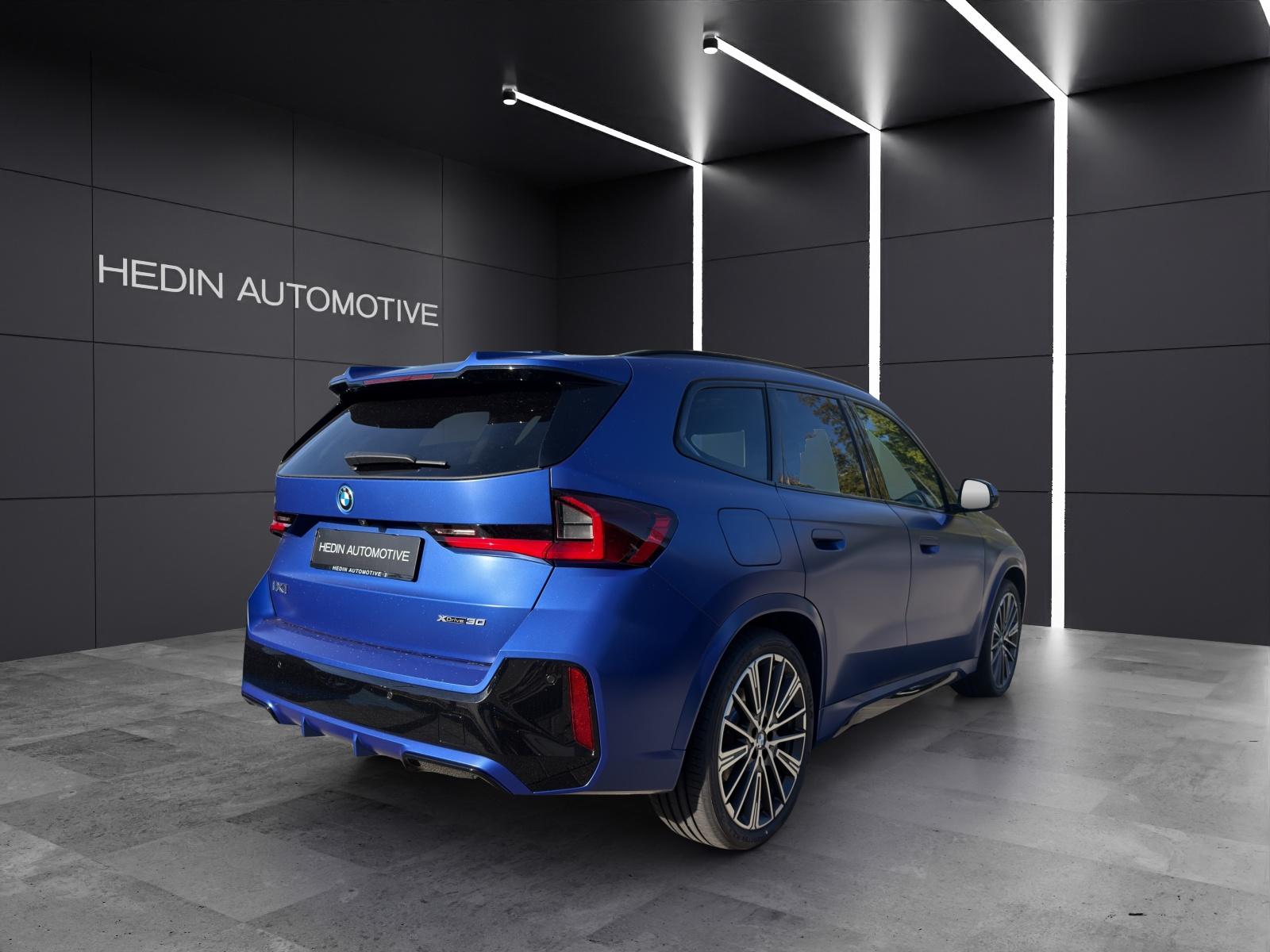 BMW iX1 U11 30 xDrive-image-15