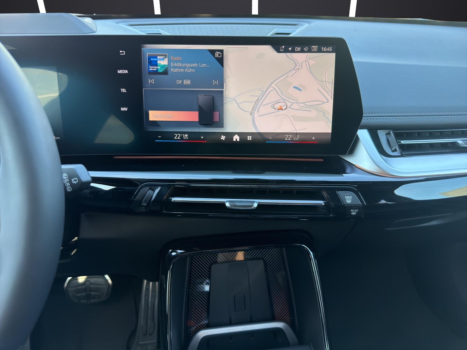 BMW iX1 U11 30 xDrive-image-12