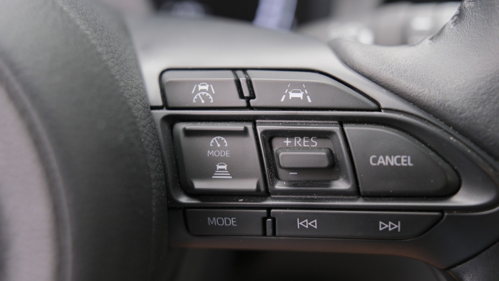TOYOTA Yaris Cross 1.5 Trend e-CVT-image-20