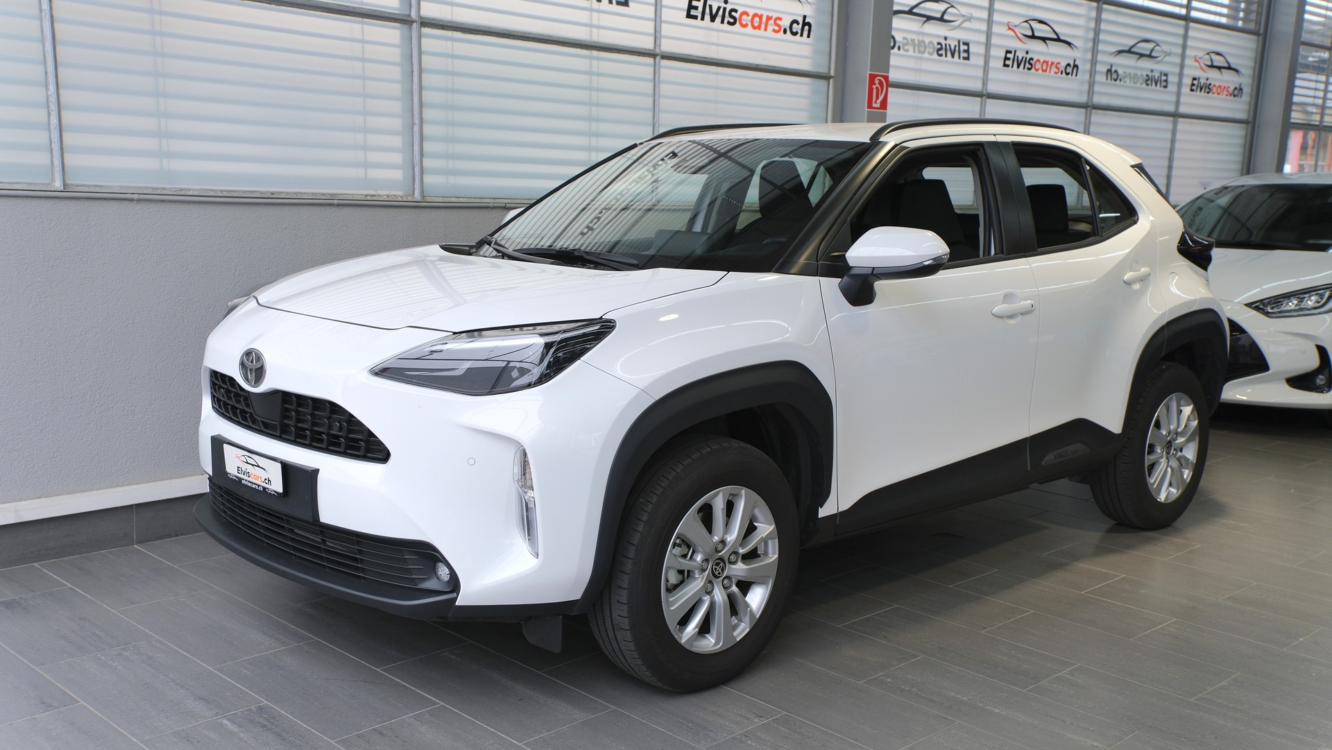 TOYOTA Yaris Cross 1.5 Trend e-CVT-image-8