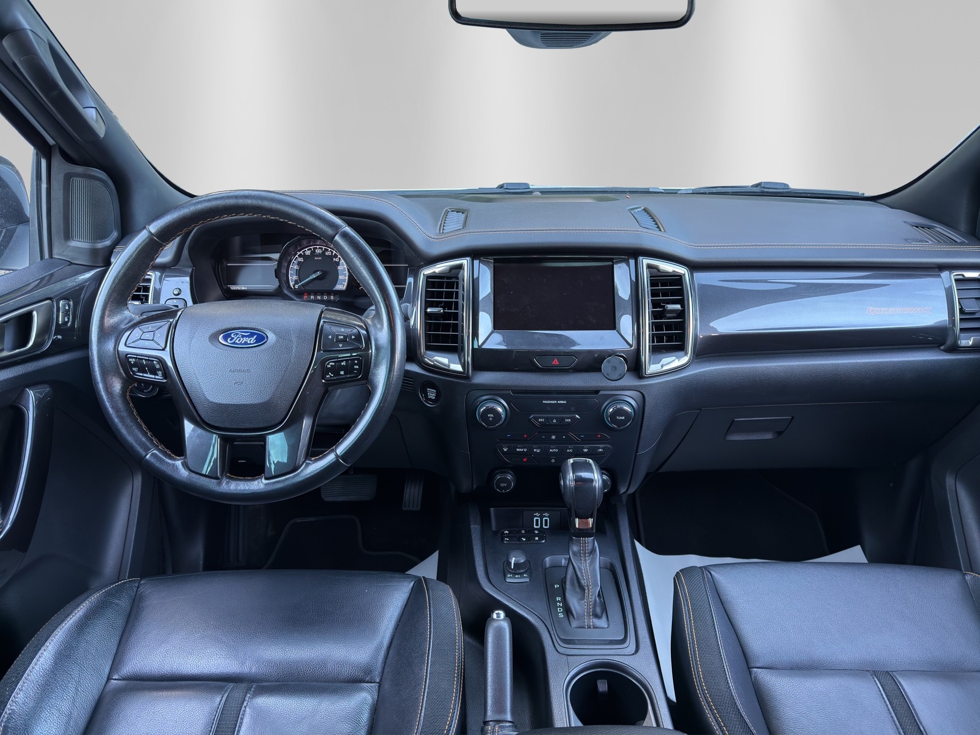 FORD Ranger Wildtrak 2.0 Eco Blue 4x4 A-image-8