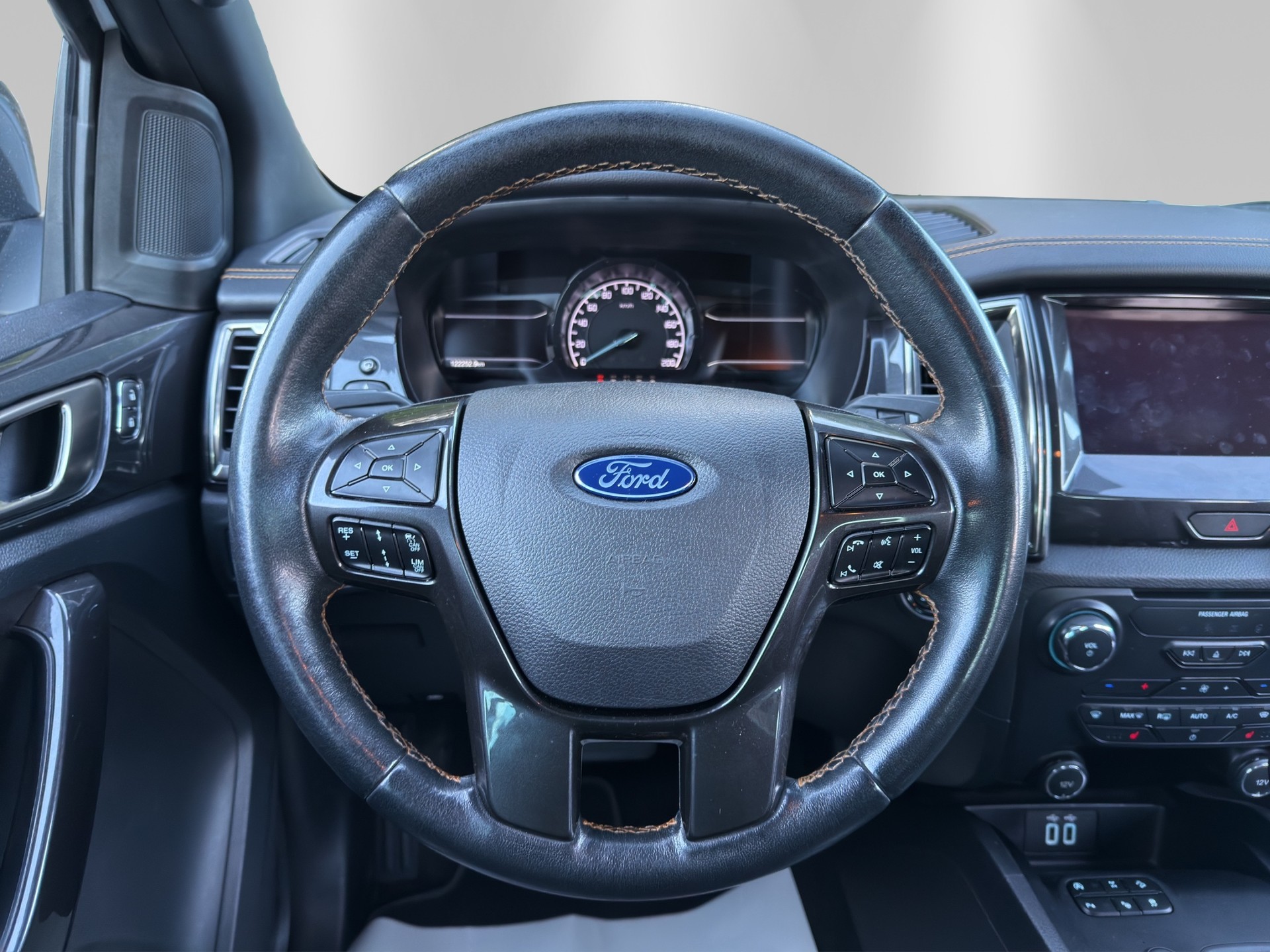 FORD Ranger Wildtrak 2.0 Eco Blue 4x4 A-image-11